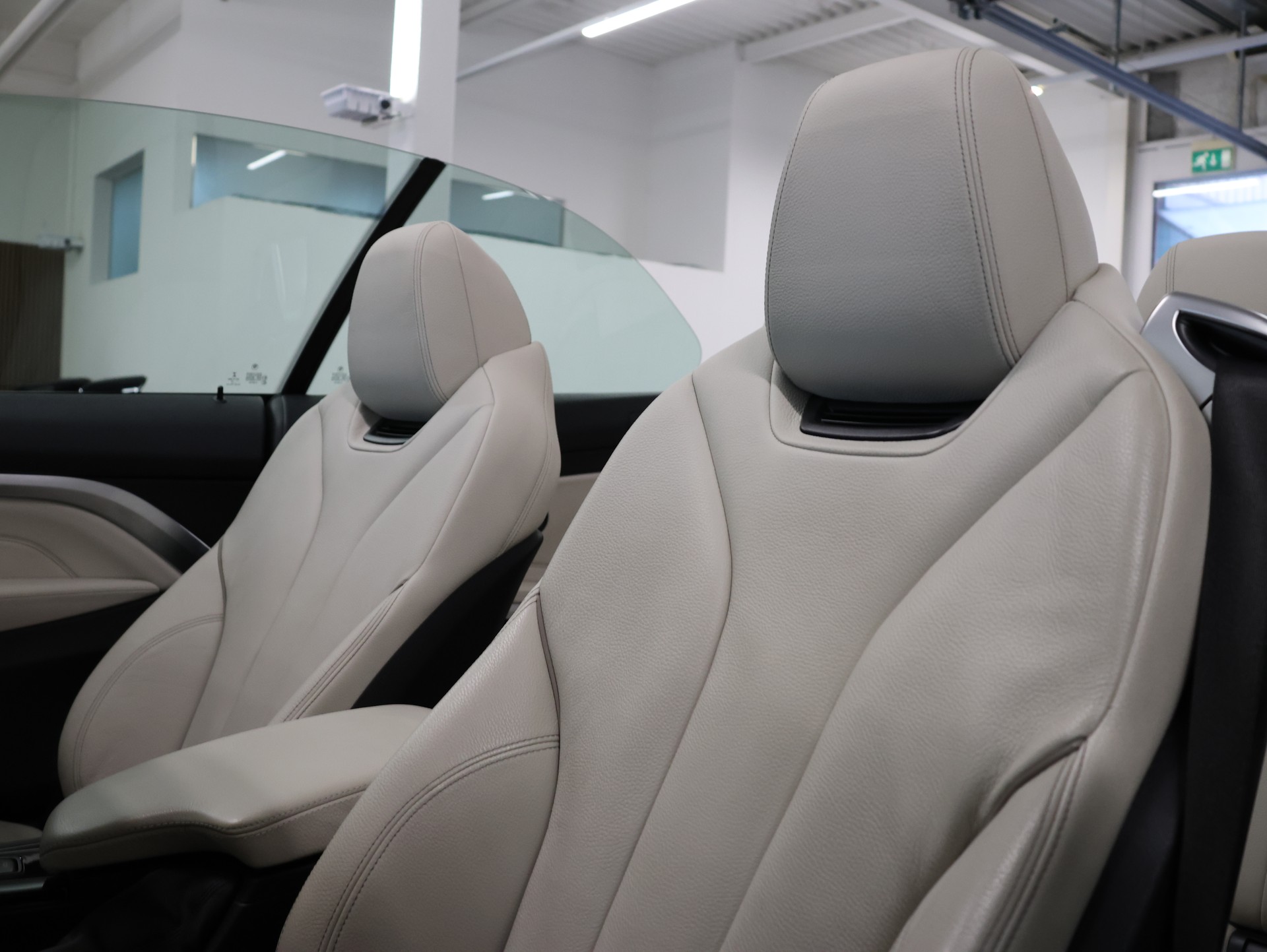 BMW 440i Cabriolet xDrive Luxury Line Steptronic *IMPERIALBLAU-LACKIERUNG*-image-14