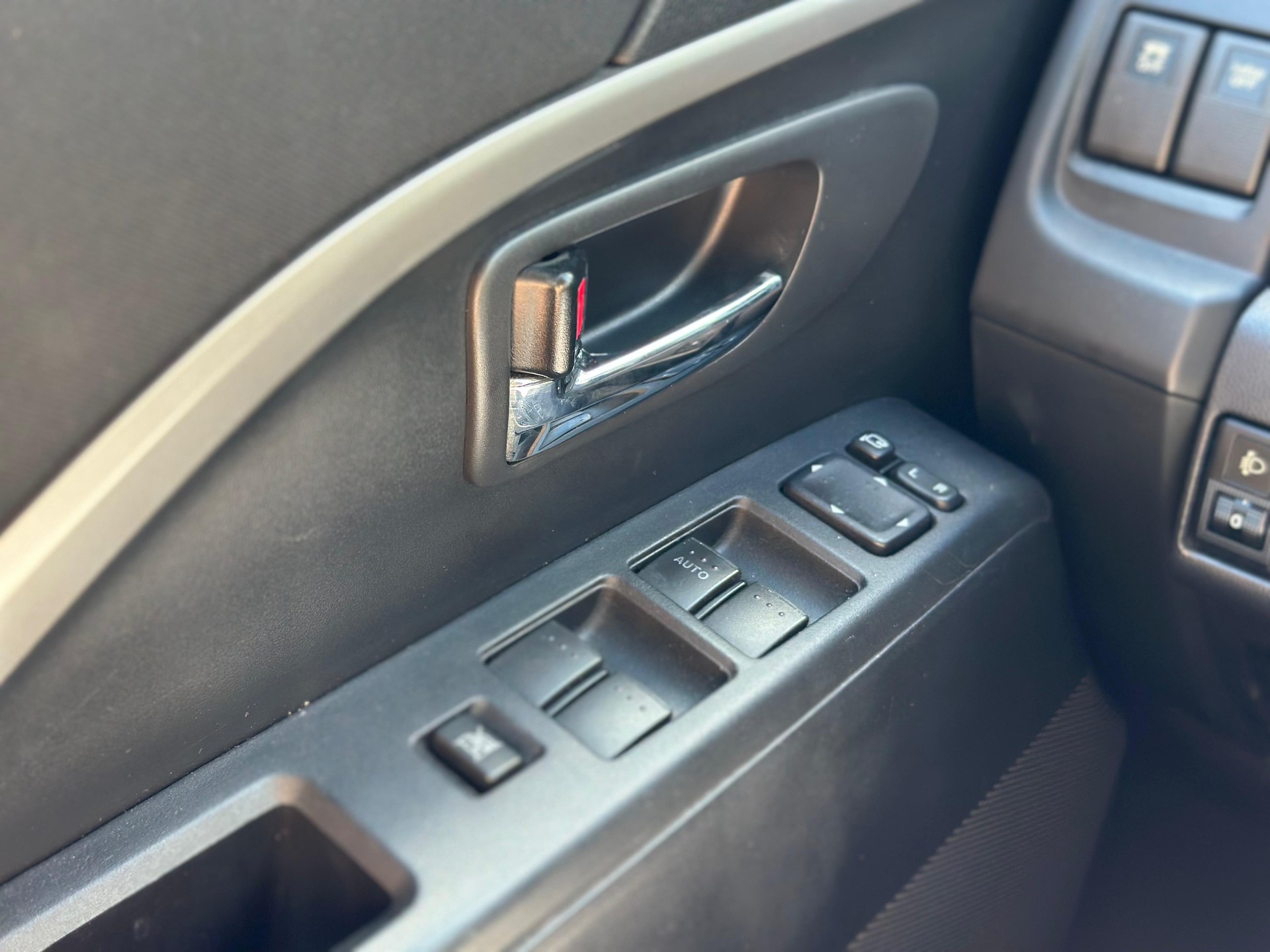 MAZDA 5 2.0 16V Exclusive-image-22