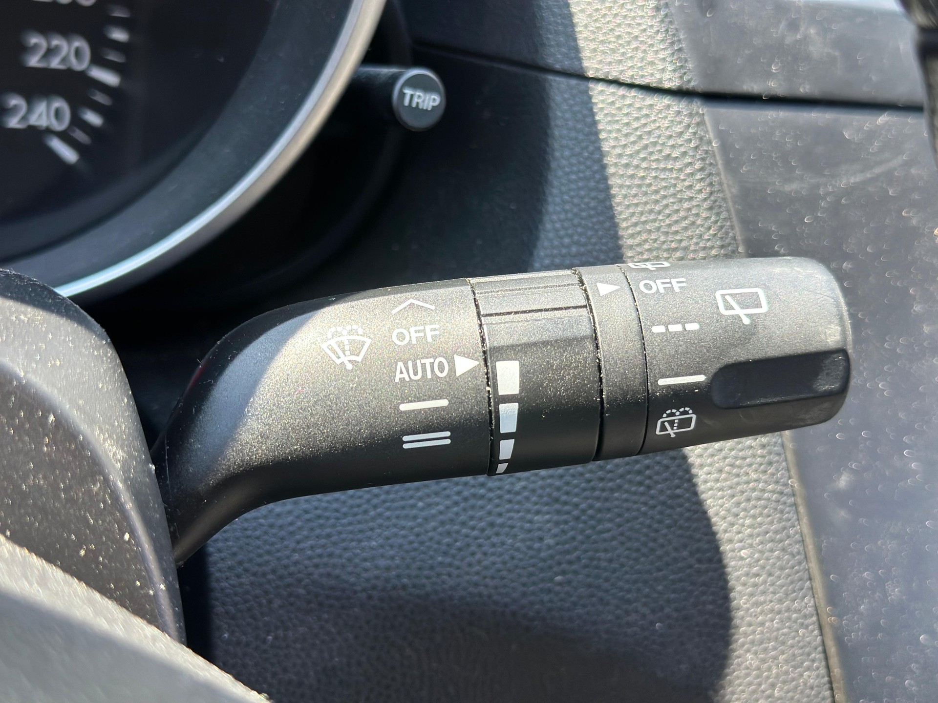 MAZDA 5 2.0 16V Exclusive-image-19