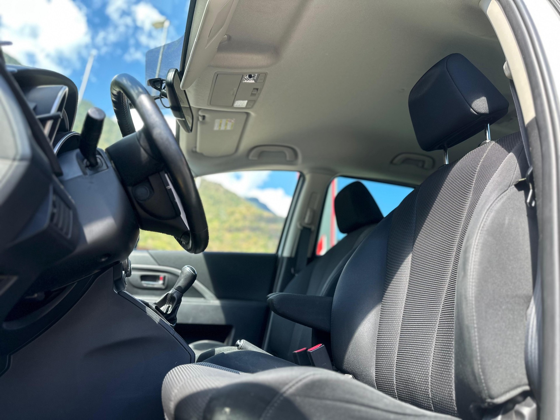 MAZDA 5 2.0 16V Exclusive-image-23