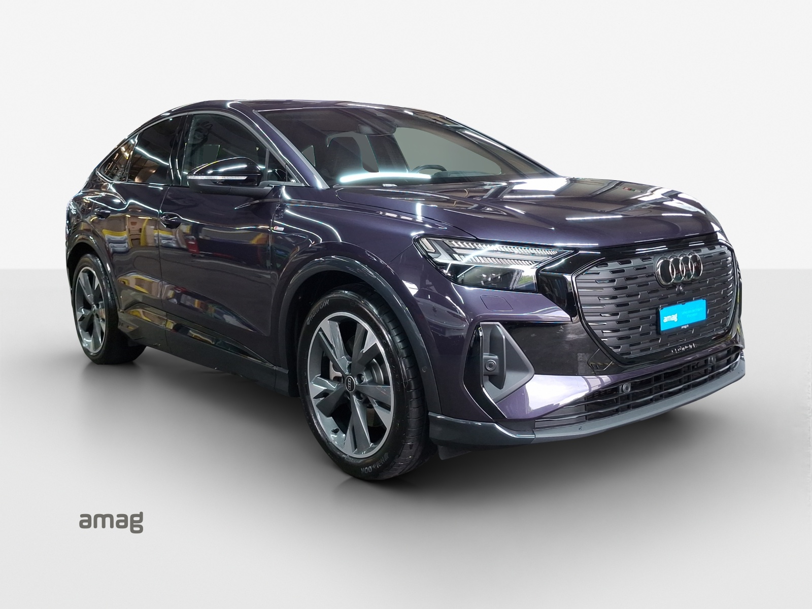 AUDI Q4 Sportback e-tron 45 quattro-image-6
