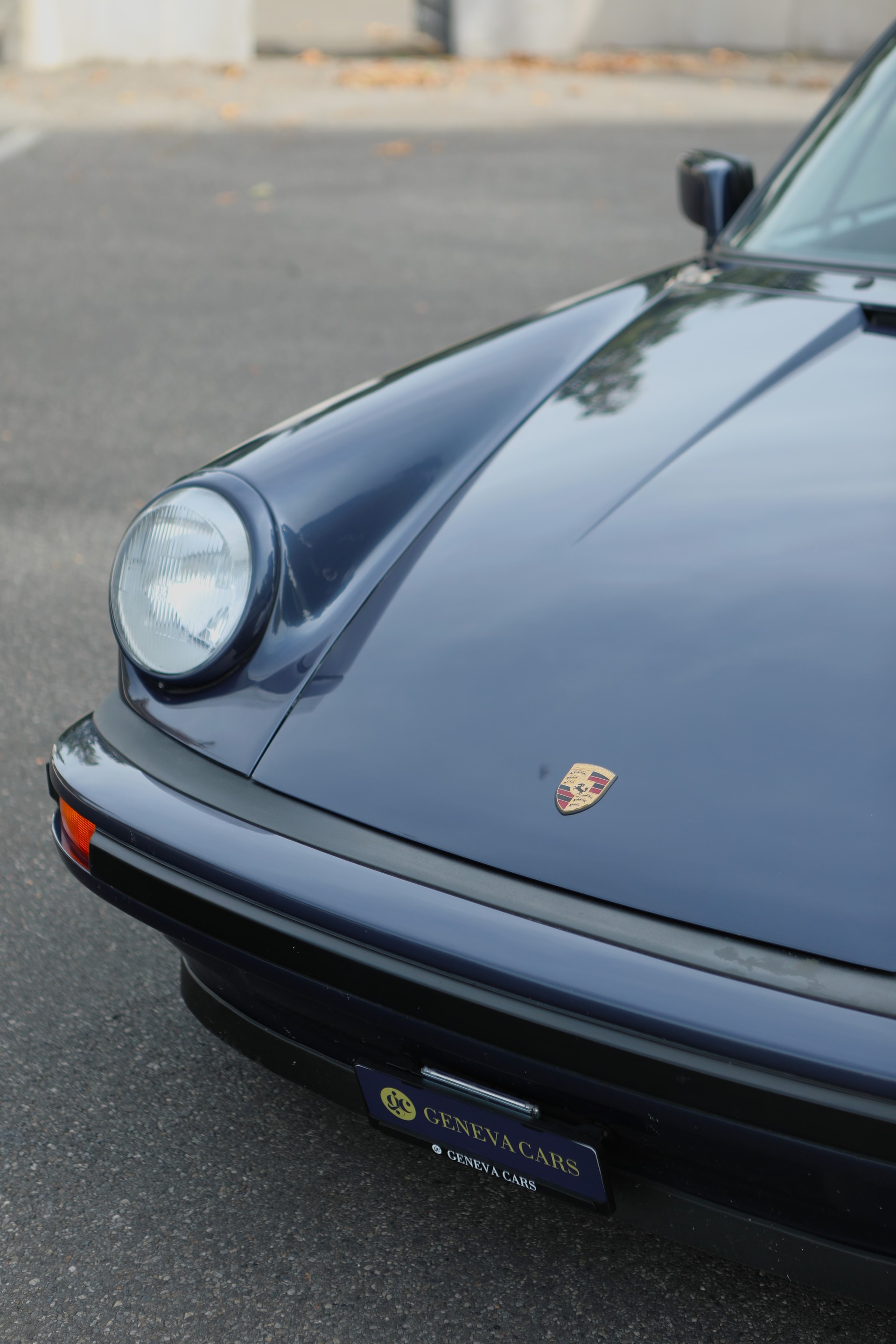 PORSCHE 911 Carrera Targa 3.2 vétéran Bleu Prusse Métallisé-image-7