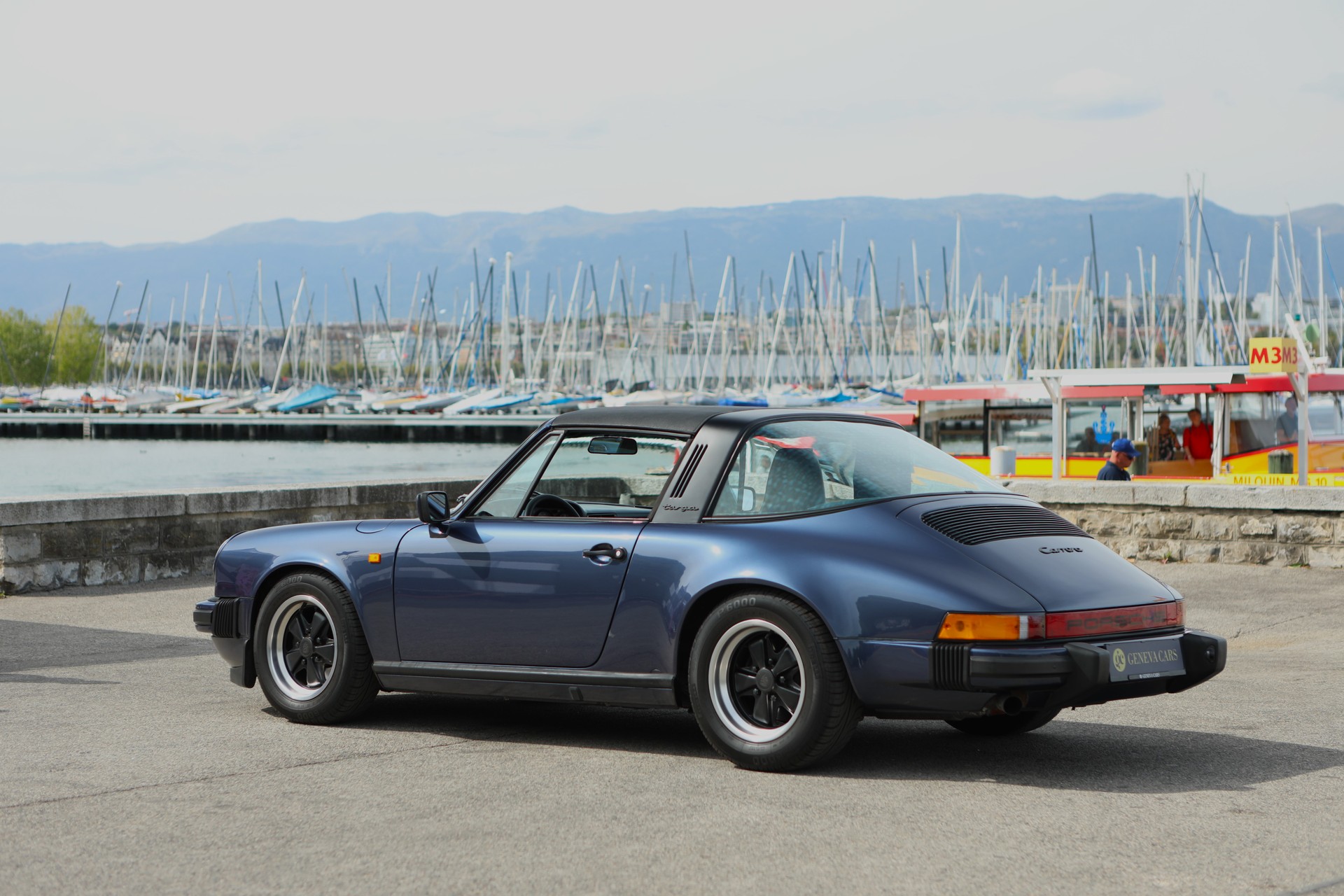 PORSCHE 911 Carrera Targa 3.2 vétéran Bleu Prusse Métallisé-image-5