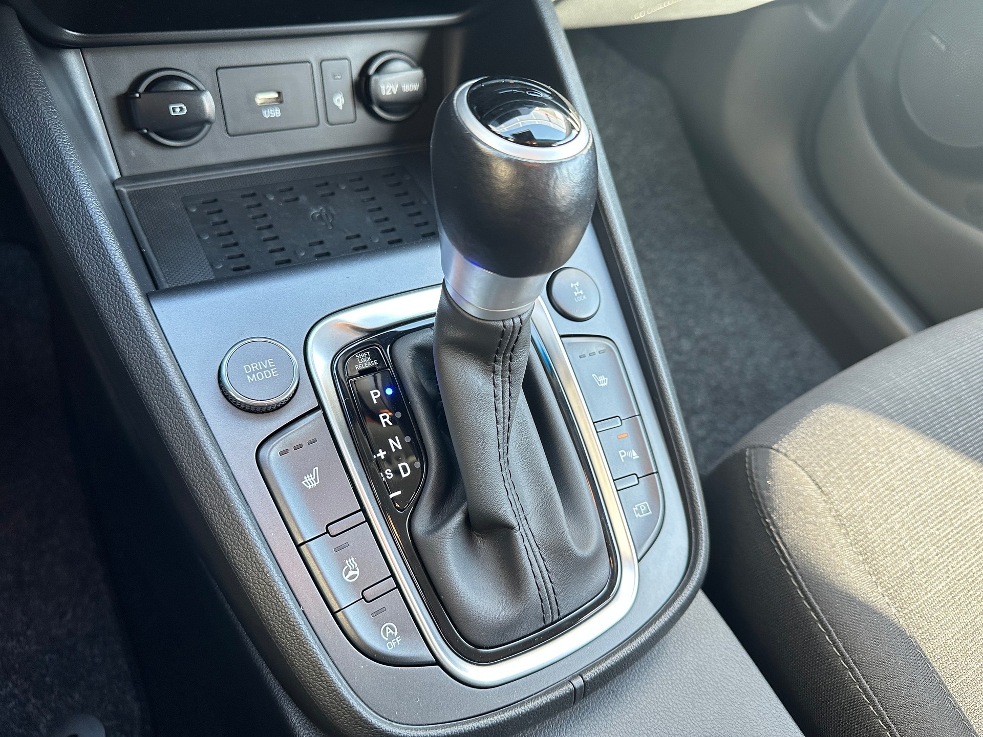 HYUNDAI Kona 1.6 T-GDi Amplia 4WD DCT-image-11