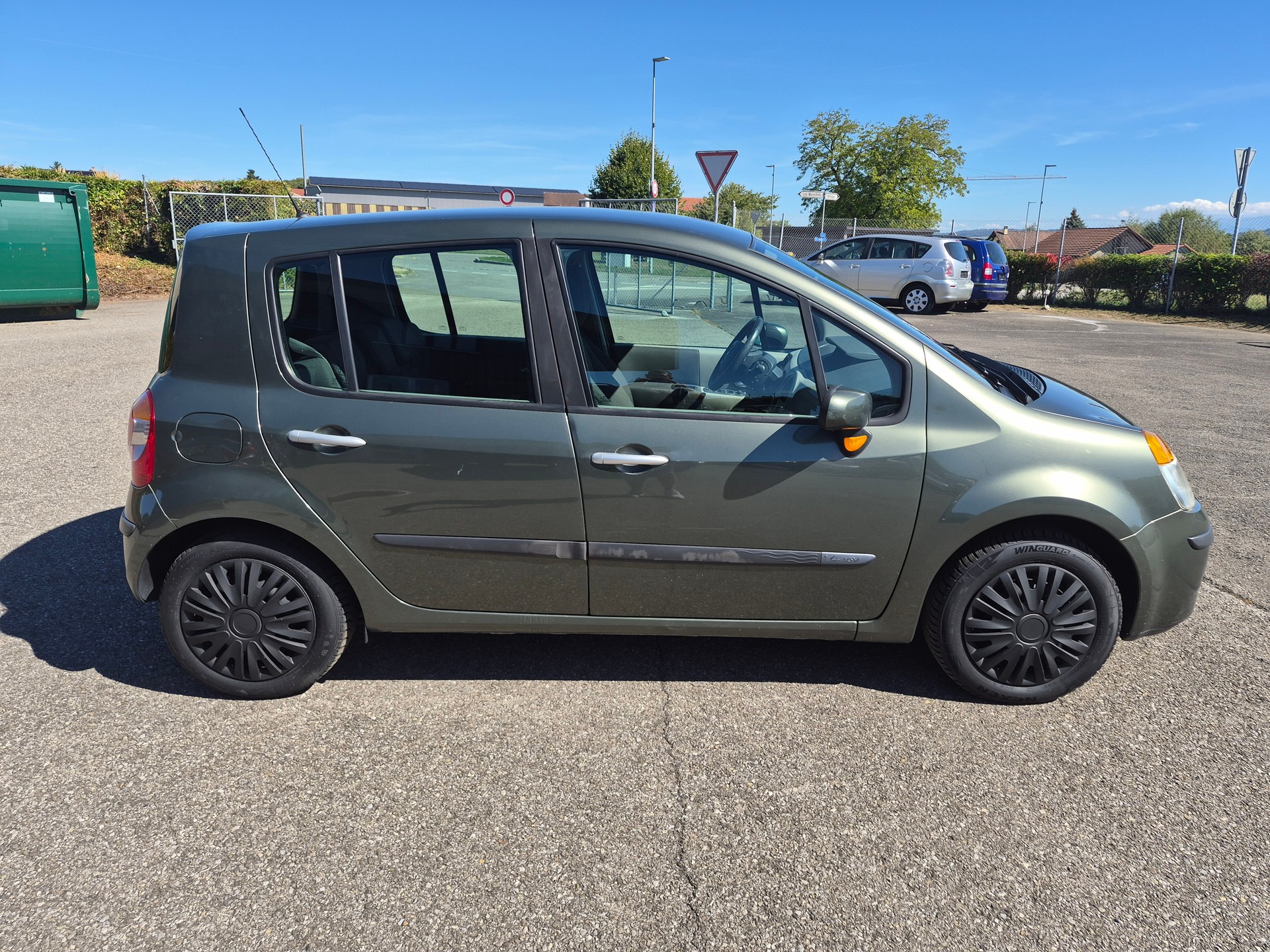 RENAULT Modus 1.4 16V Expression Confort-image-2