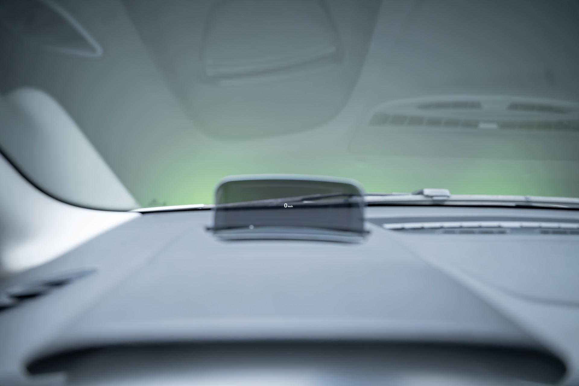 BMW 225i xDrive SAG Active Tourer / CH-Fahrzeug / HeadUp / Rückfahrkamera-image-23