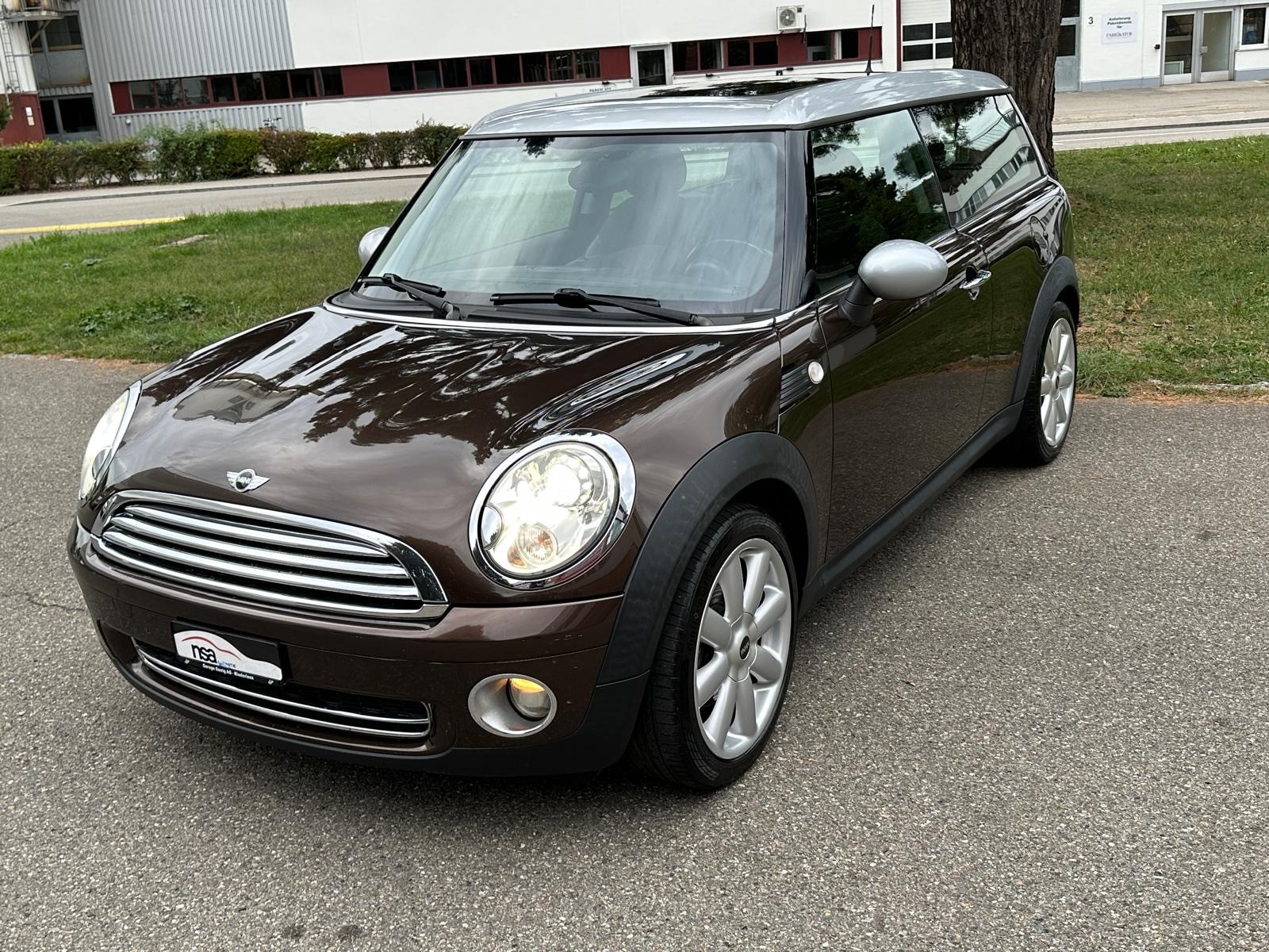 MINI Clubman Cooper-image-2