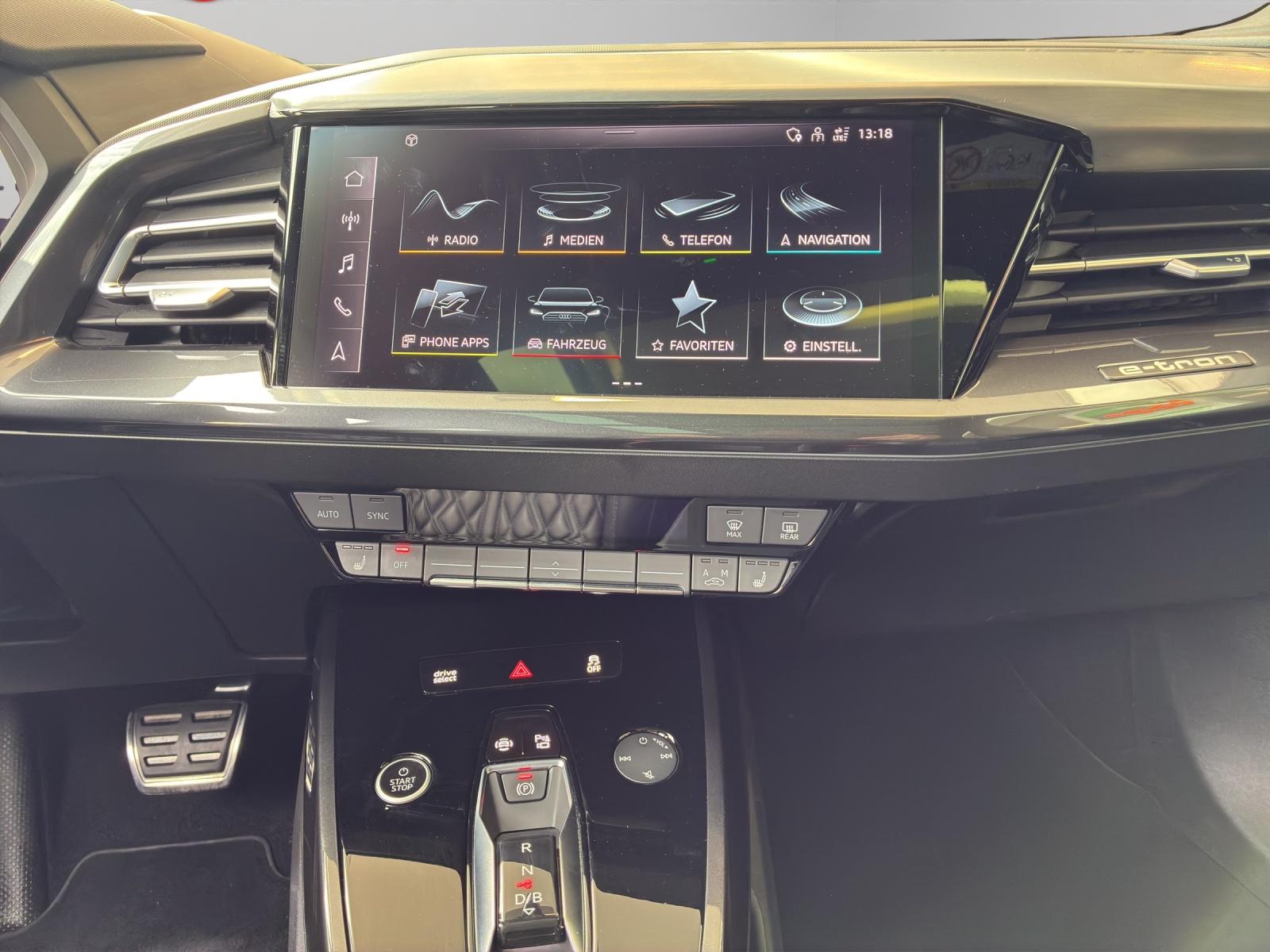 AUDI Q4 e-tron 50 quattro-image-8