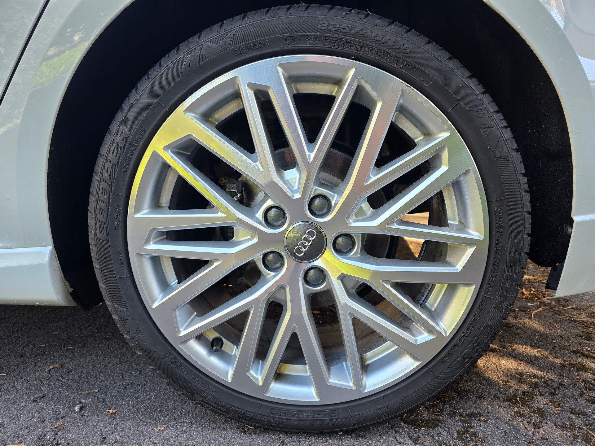 AUDI 2.0 TDI 184 Sport qu. S-Tronic-image-15