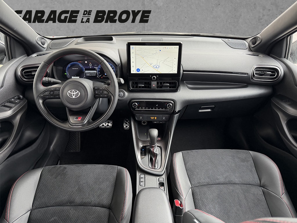 TOYOTA Yaris 1.5 VVT-i HSD GR Sport 15 ans de garantie-image-14