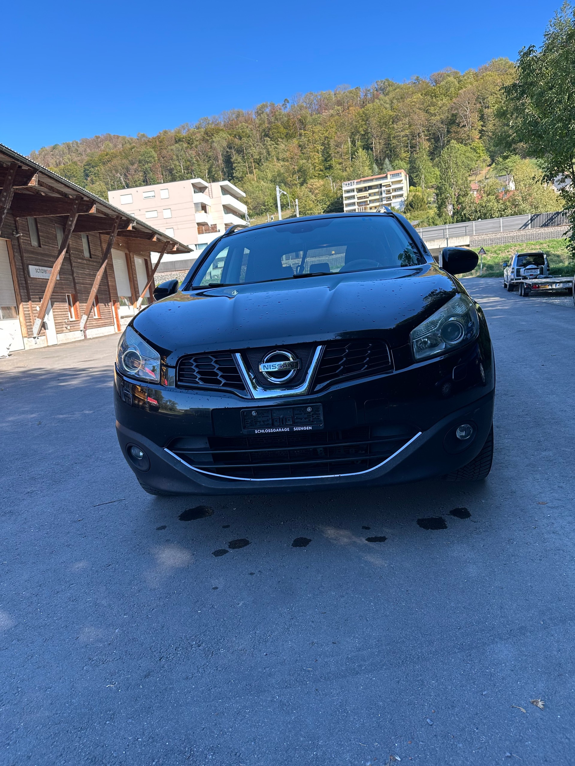 NISSAN QASHQAI-image-2