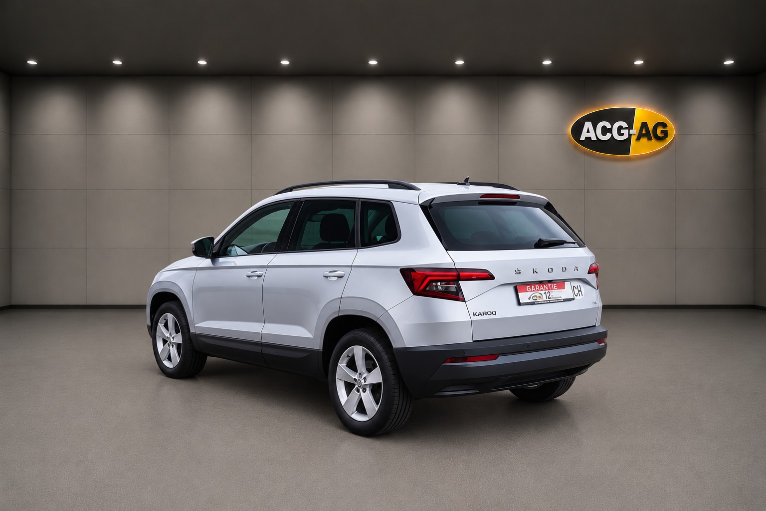 SKODA Karoq 2.0 TDI CR Ambition 4x4 DSG ** Gr-Navi ** RF-Kamera ** Panorama-Glasdach ** Totwinkel-Assist ** Frisch Ab MFK & Service **-image-3