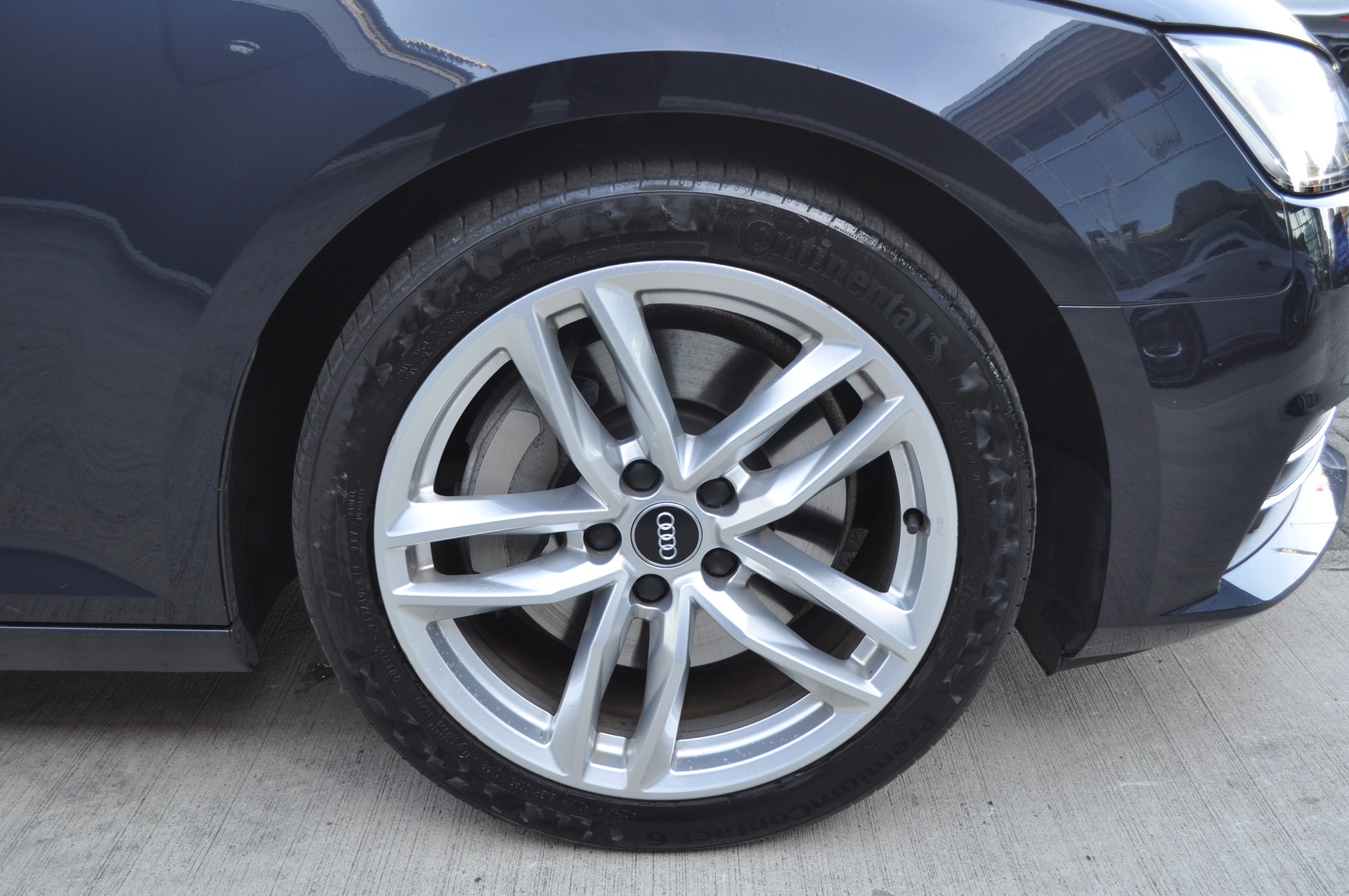AUDI A4 Avant 3.0 TDI quattro-image-19