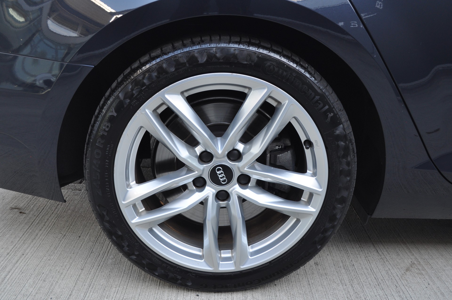 AUDI A4 Avant 3.0 TDI quattro-image-18