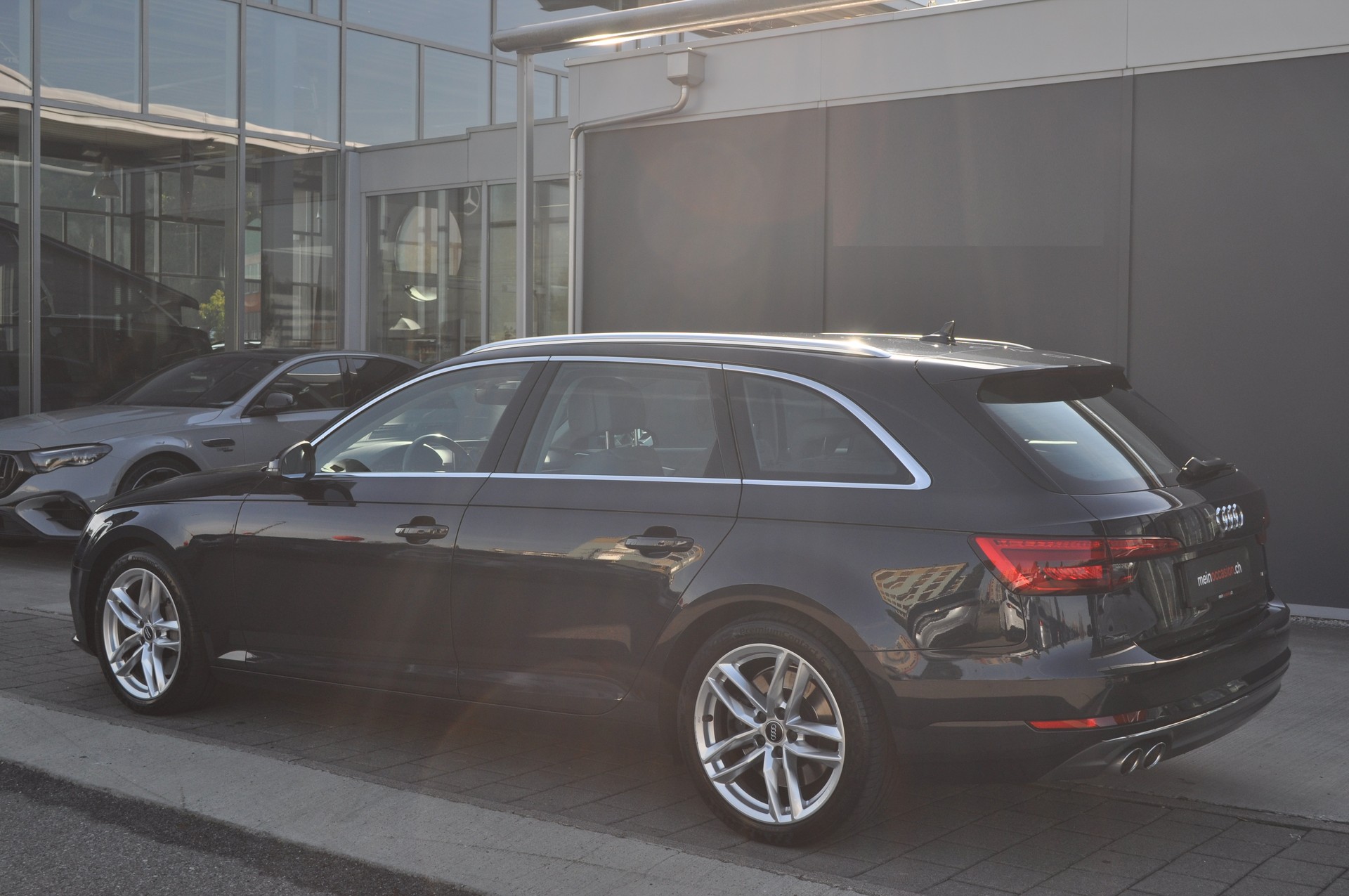 AUDI A4 Avant 3.0 TDI quattro-image-3