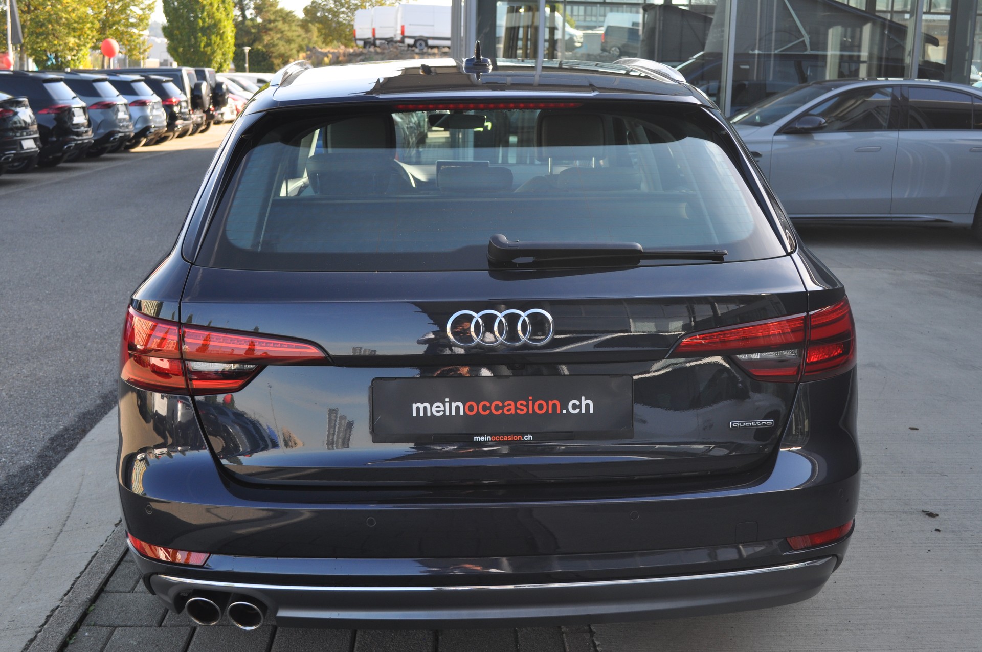 AUDI A4 Avant 3.0 TDI quattro-image-4