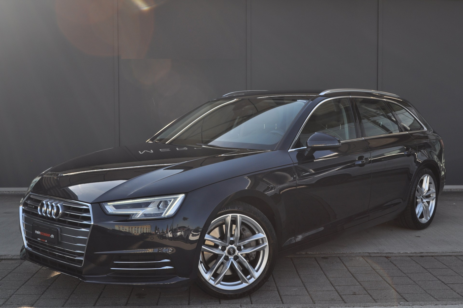 AUDI A4 Avant 3.0 TDI quattro-image-0