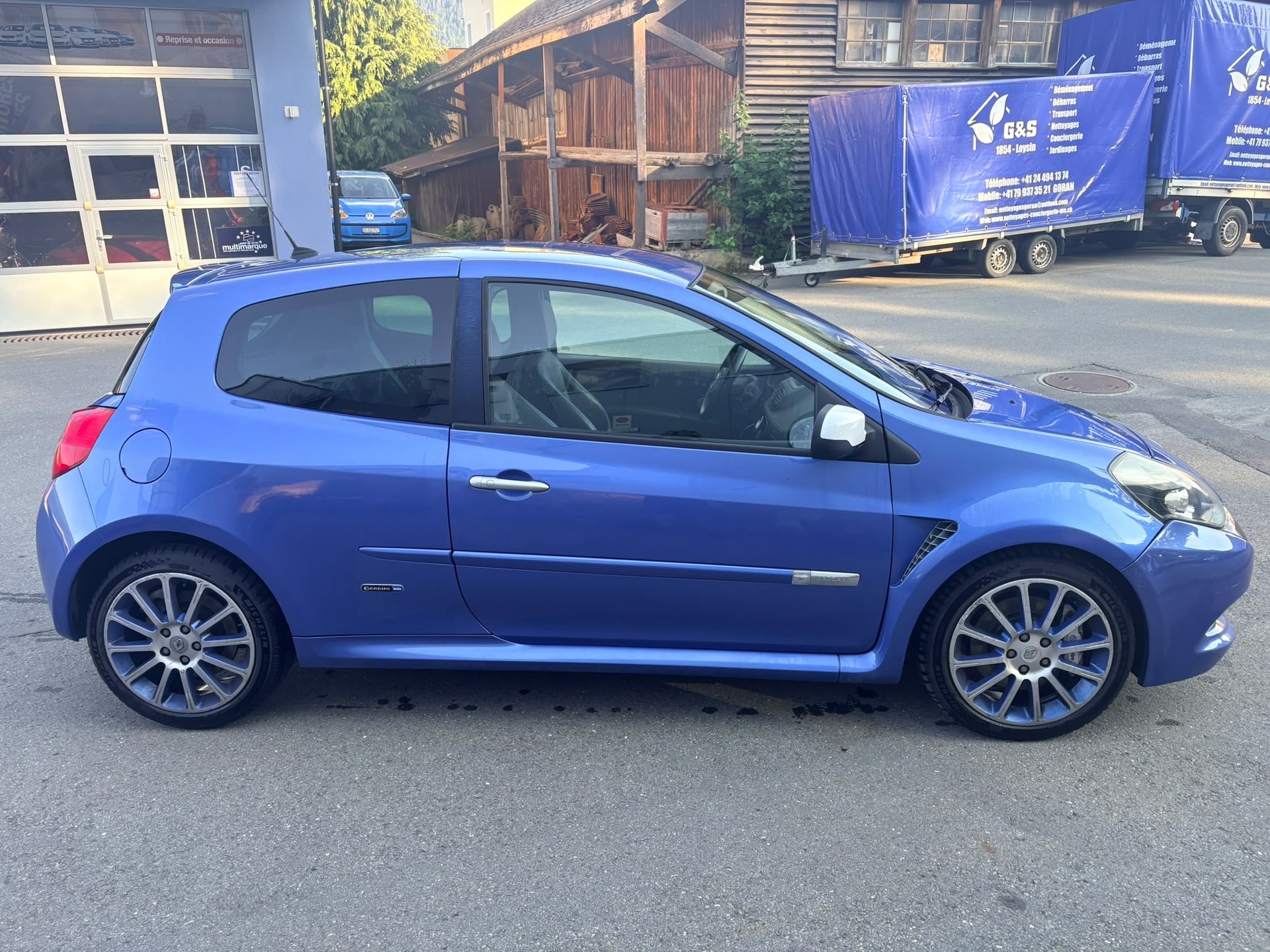 RENAULT Clio 2.0 16V RS (Sport)-image-4