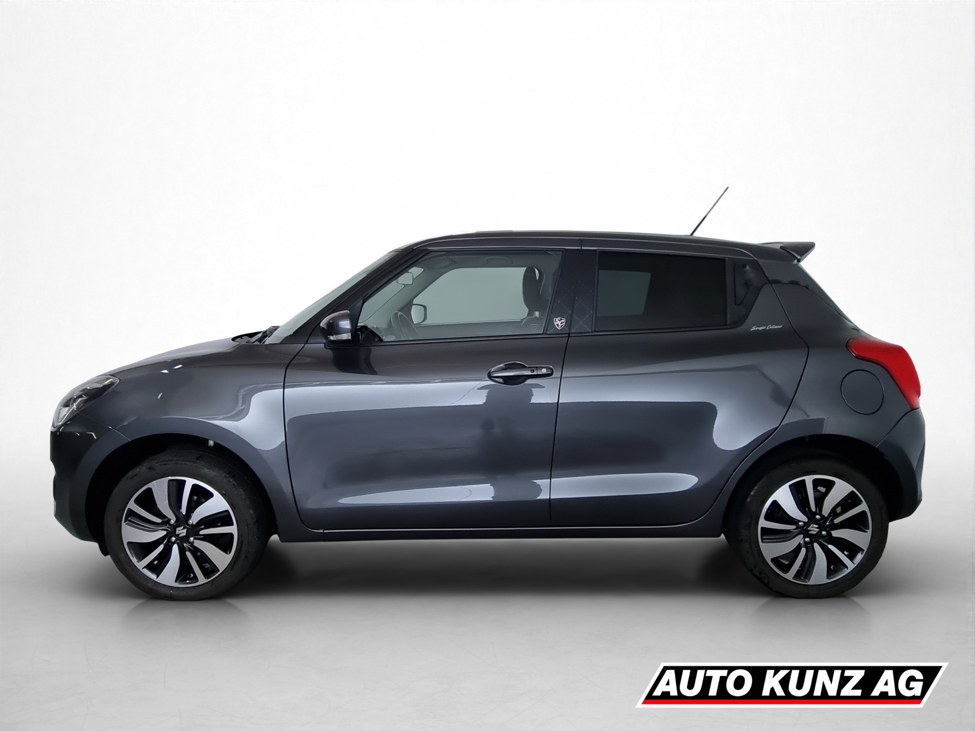 SUZUKI Swift 1.2 Compact Top Hybrid 4x4-image-2