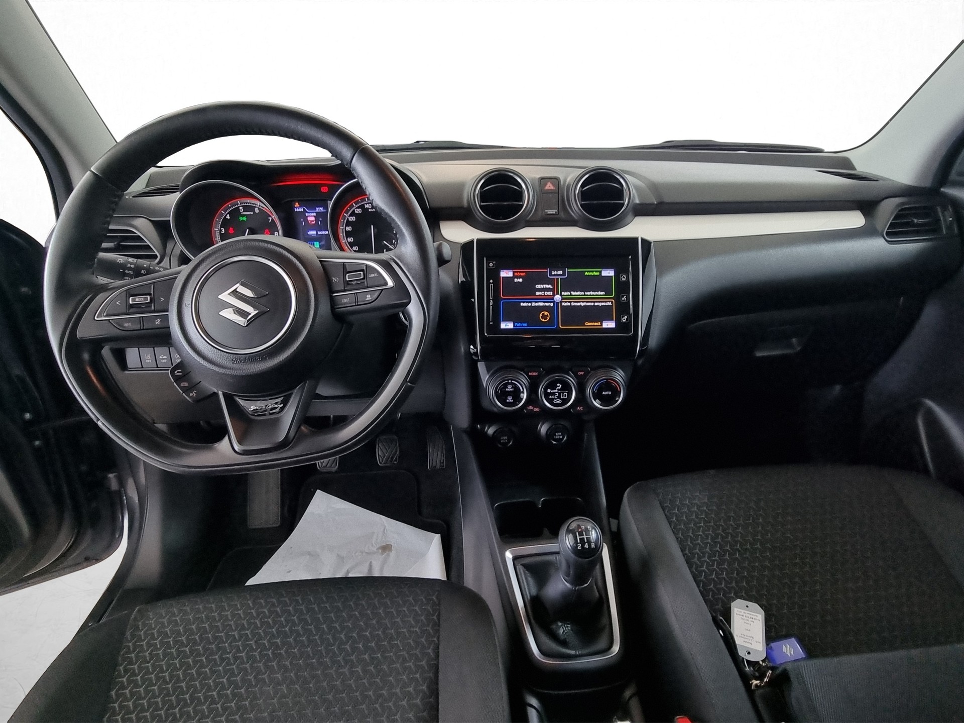 SUZUKI Swift 1.2 Compact Top Hybrid 4x4-image-7