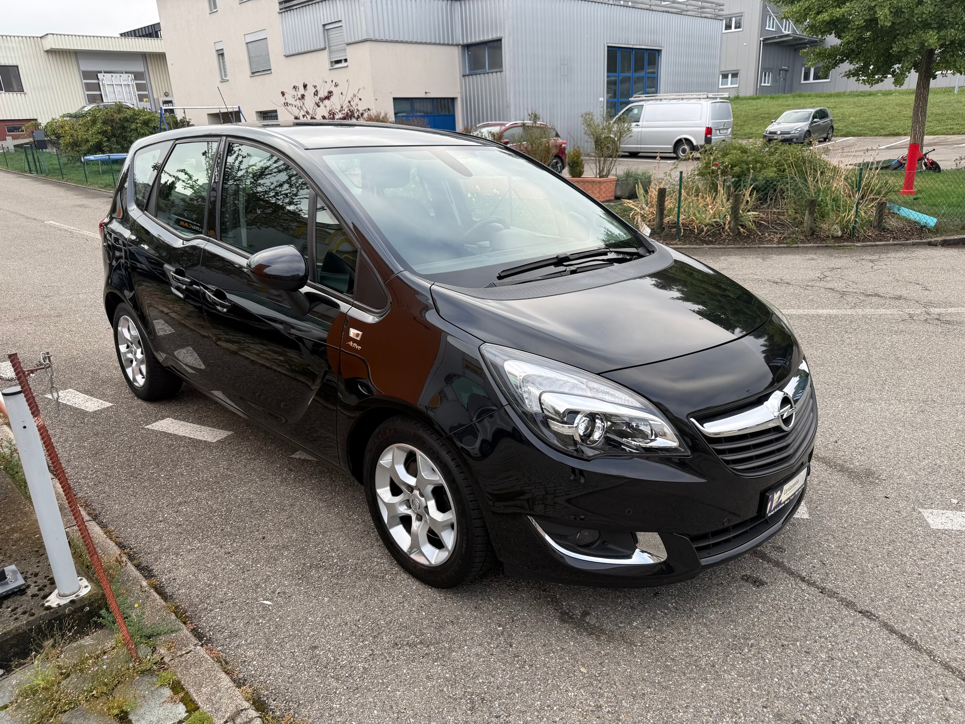 OPEL Meriva 1.4 Turbo Active Edition Automatic-image-1
