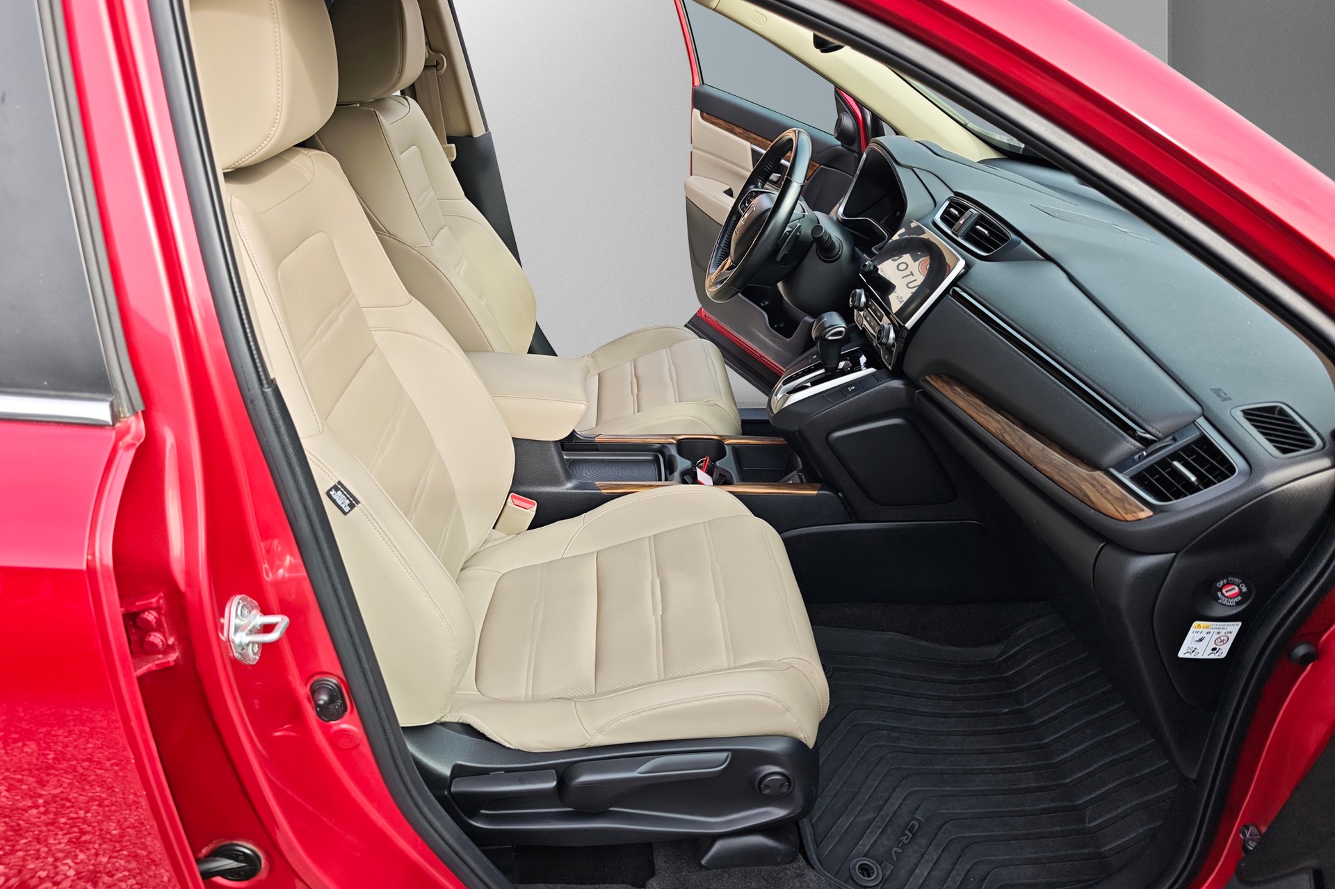 HONDA CR-V 1.5 i-VTEC Executive 4WD Automatic-image-9