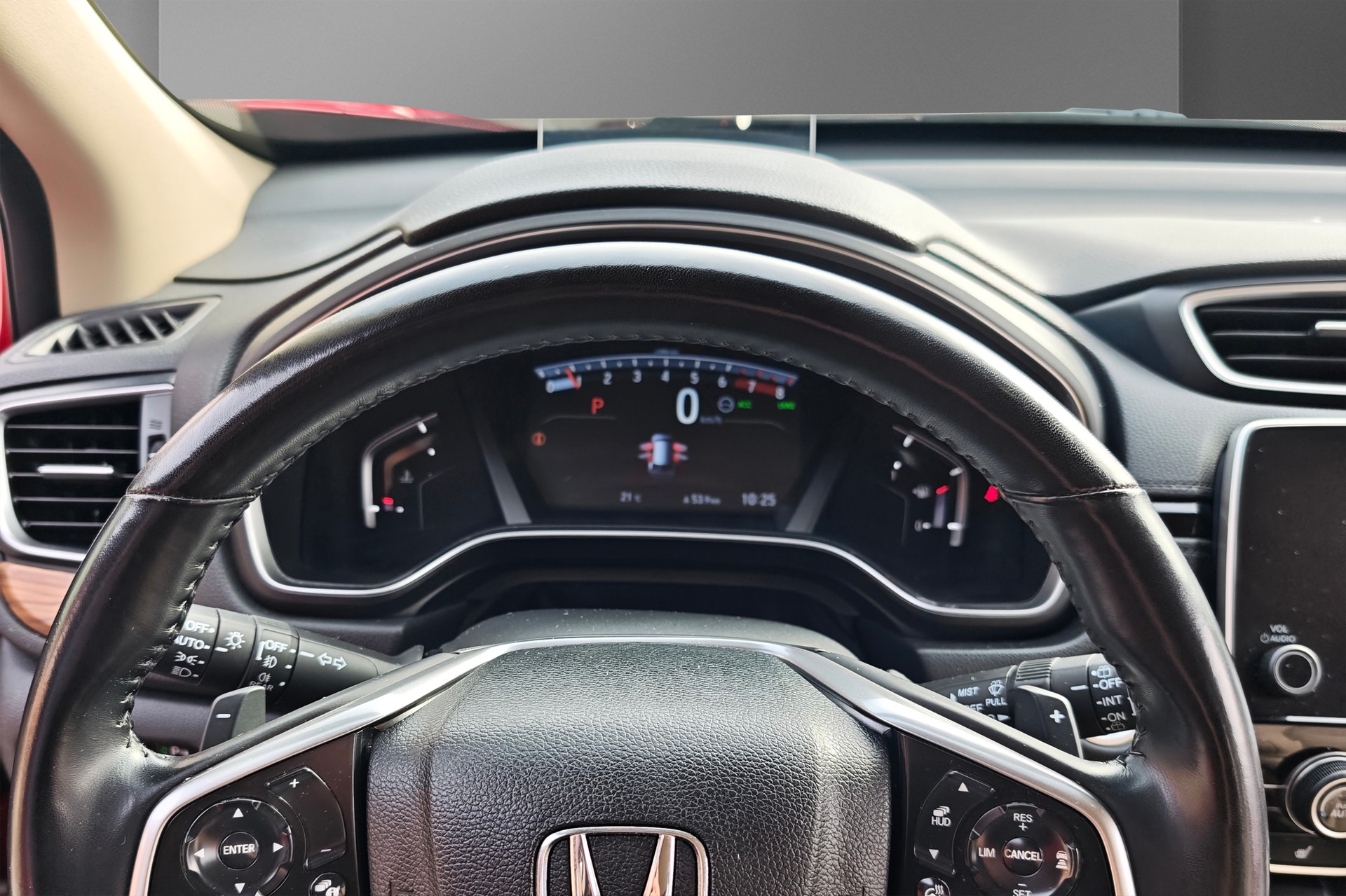 HONDA CR-V 1.5 i-VTEC Executive 4WD Automatic-image-11