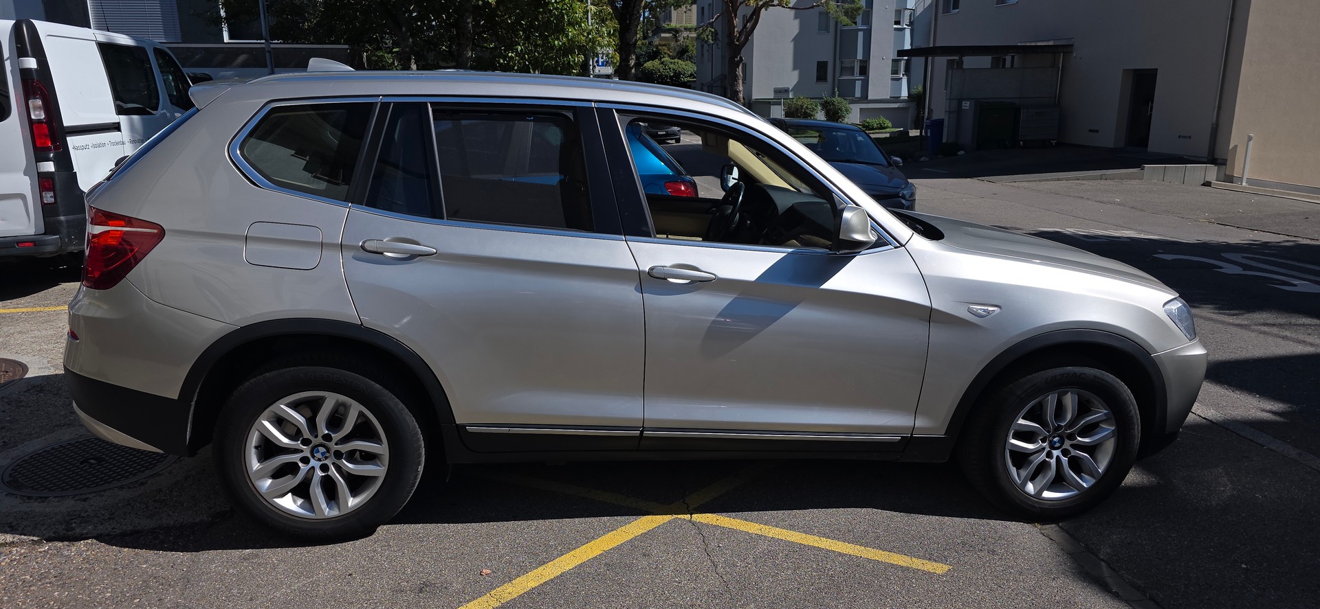 BMW X3 xDrive 28i Steptronic-image-6
