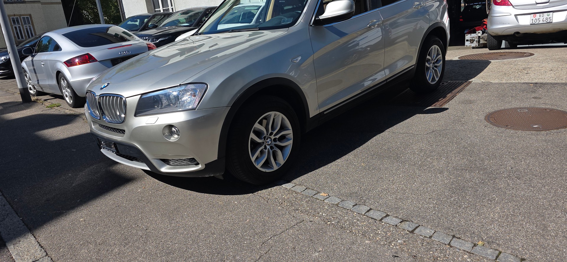BMW X3 xDrive 28i Steptronic-image-1