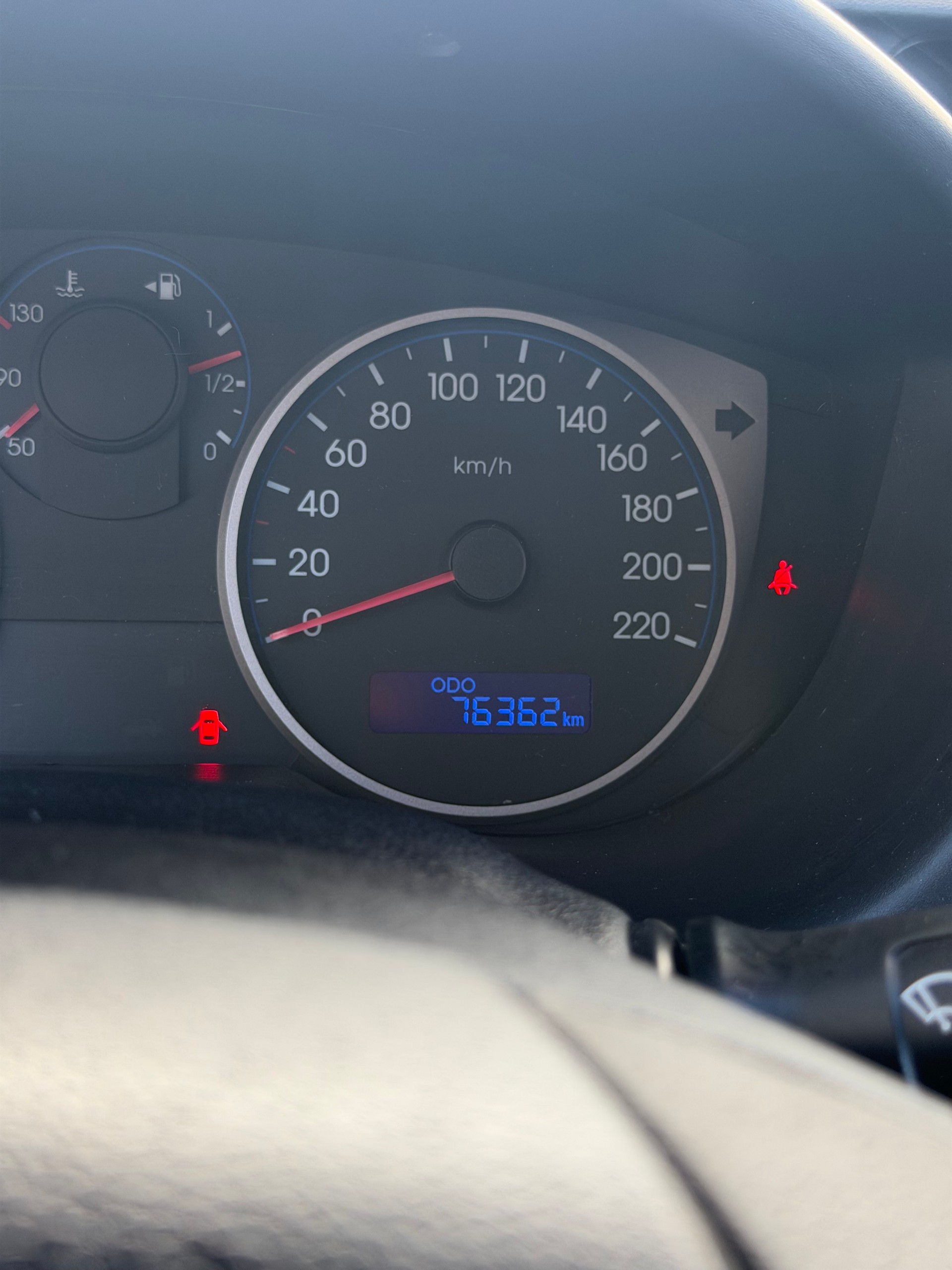 HYUNDAI i20 1.2 Comfort-image-15