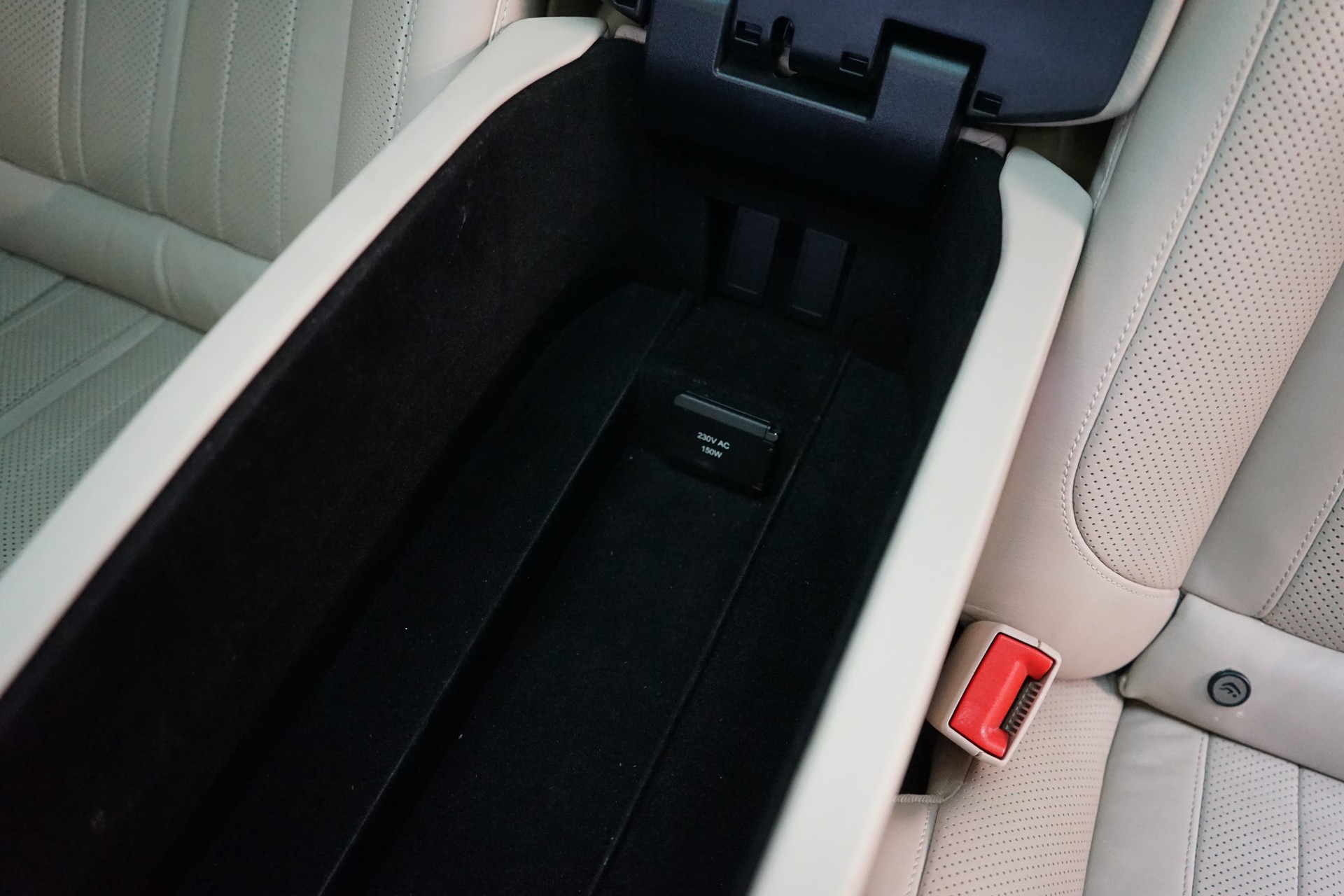 MERCEDES-BENZ S 63 AMG L 4Matic Speedshift MCT-image-23