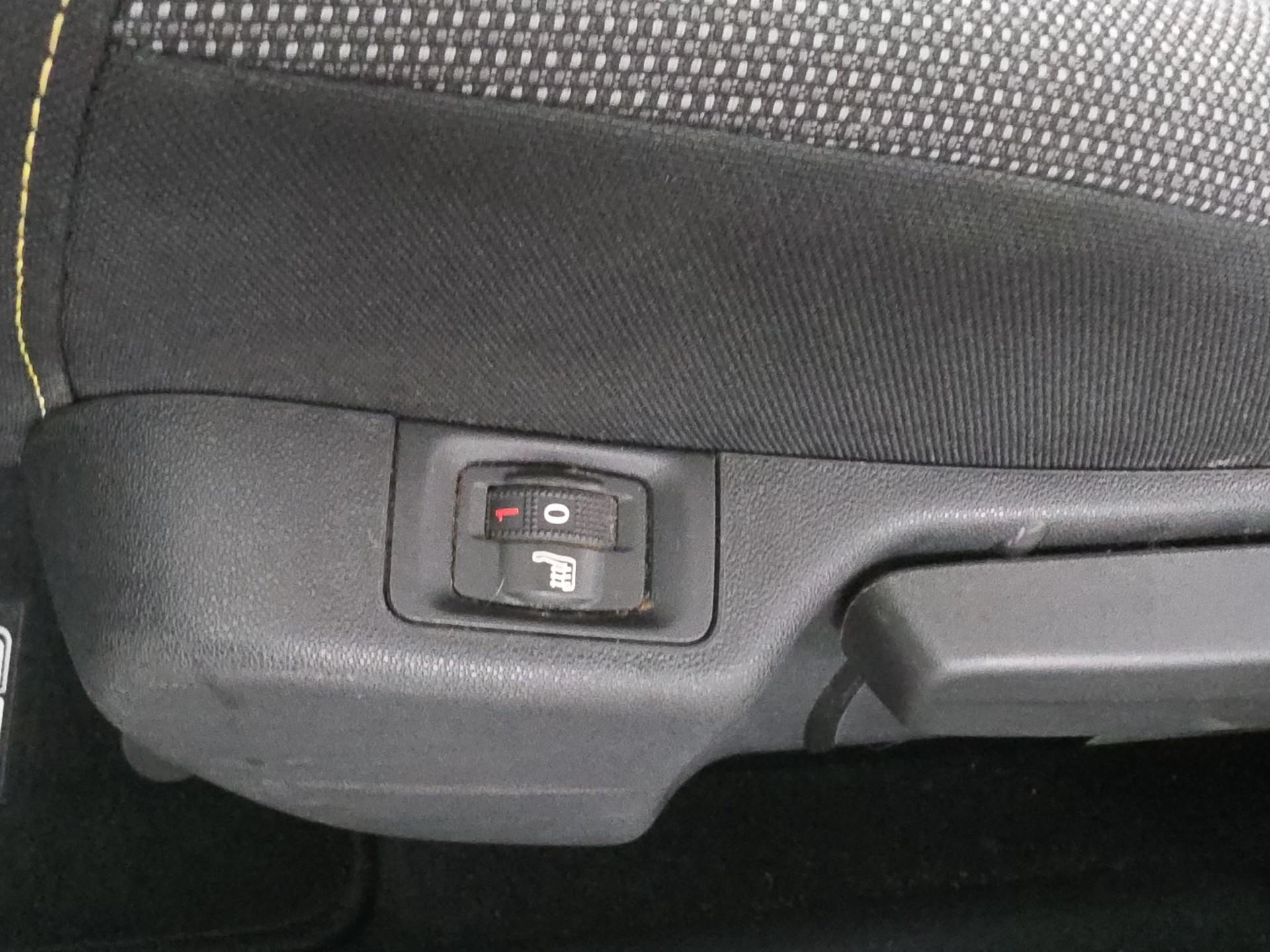 CITROEN Citroën C3 1.2 PureTech Shine-image-11