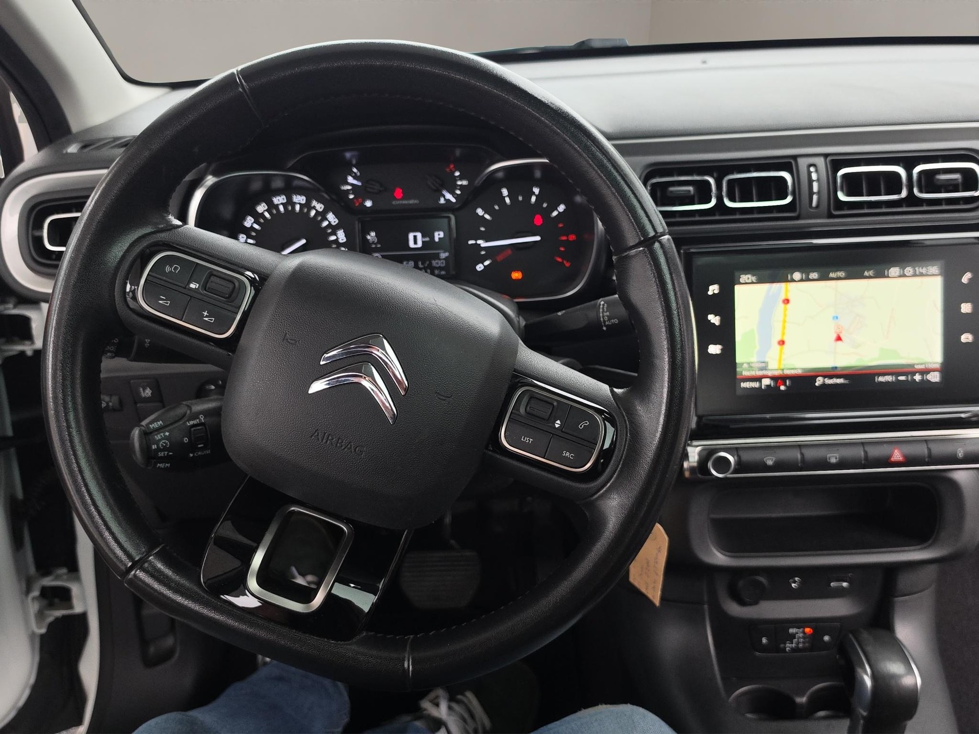 CITROEN Citroën C3 1.2 PureTech Shine-image-7