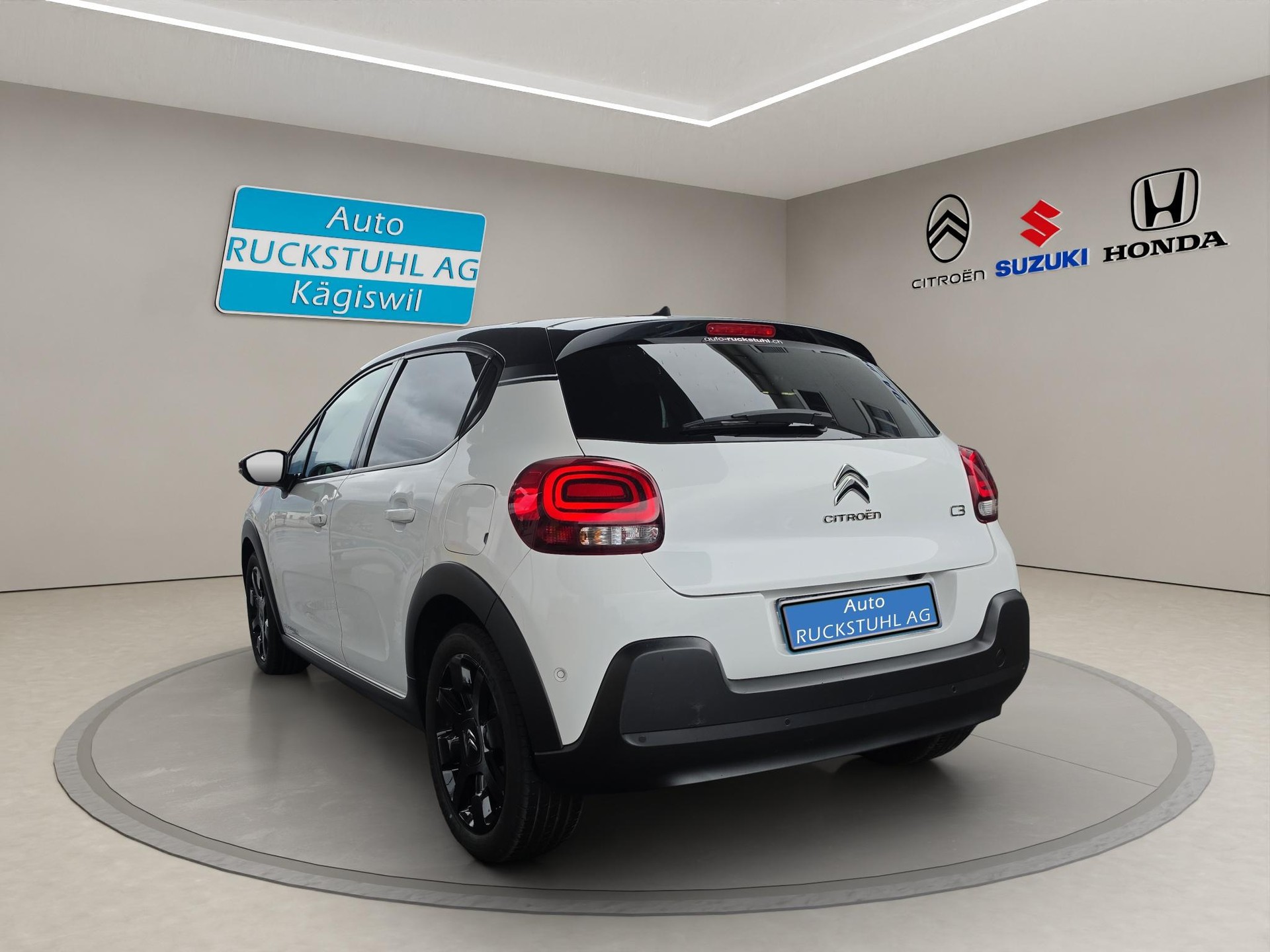 CITROEN Citroën C3 1.2 PureTech Shine-image-4