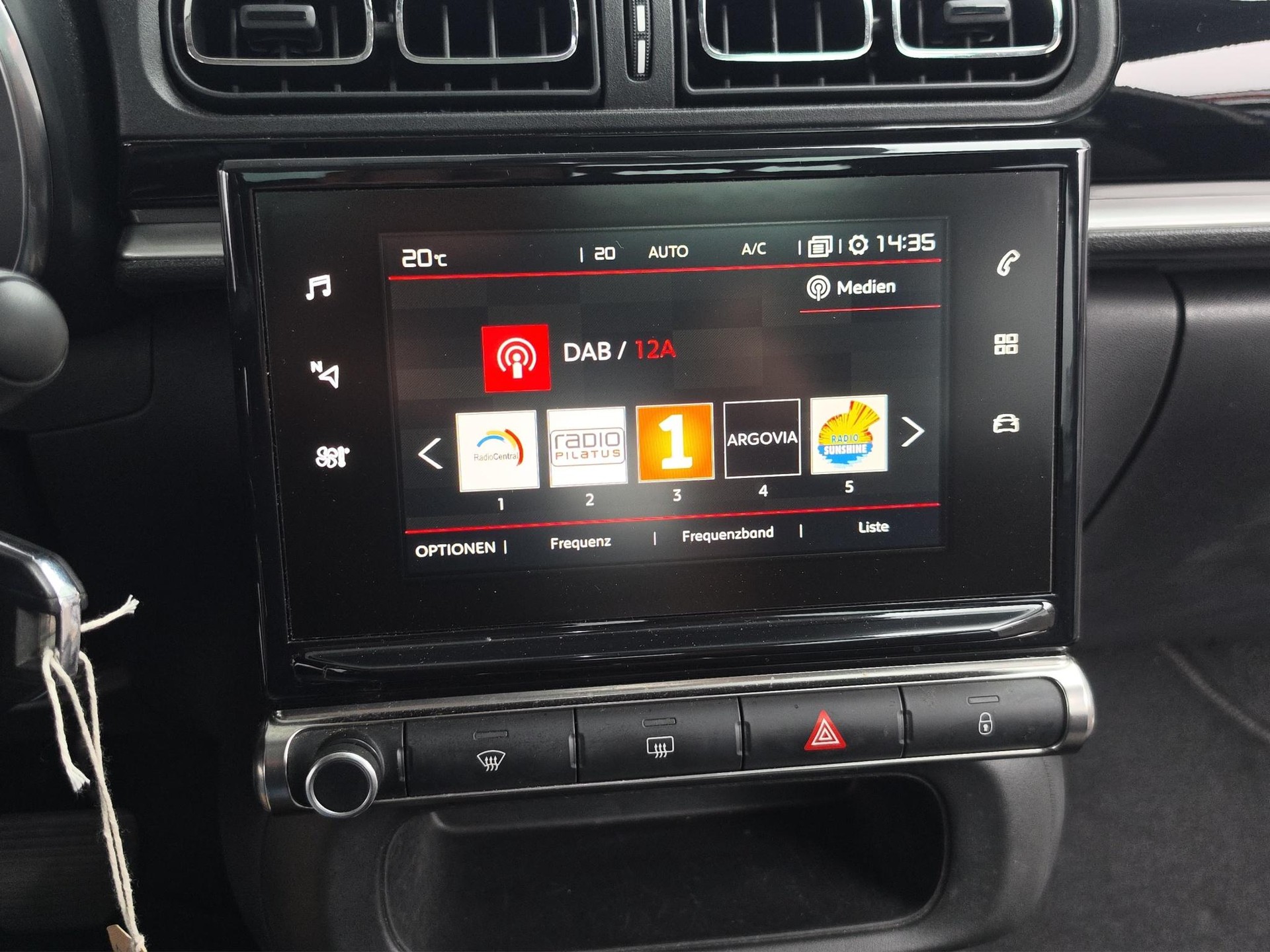 CITROEN Citroën C3 1.2 PureTech Shine-image-9