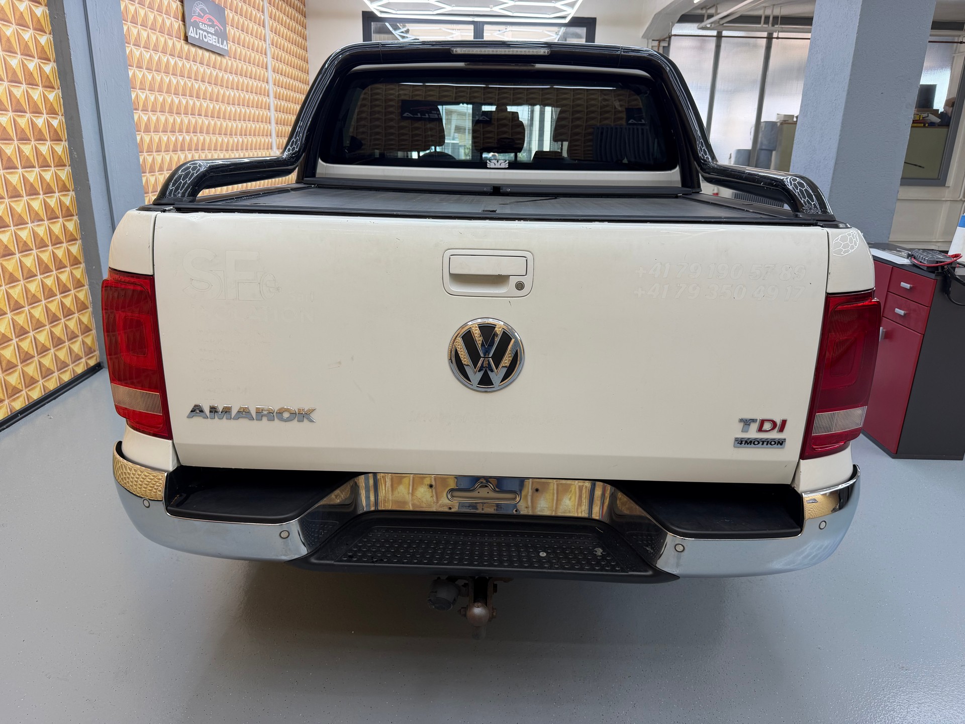 VW Amarok 2.0 BiTDI Startline 4Motion permanent A-image-3