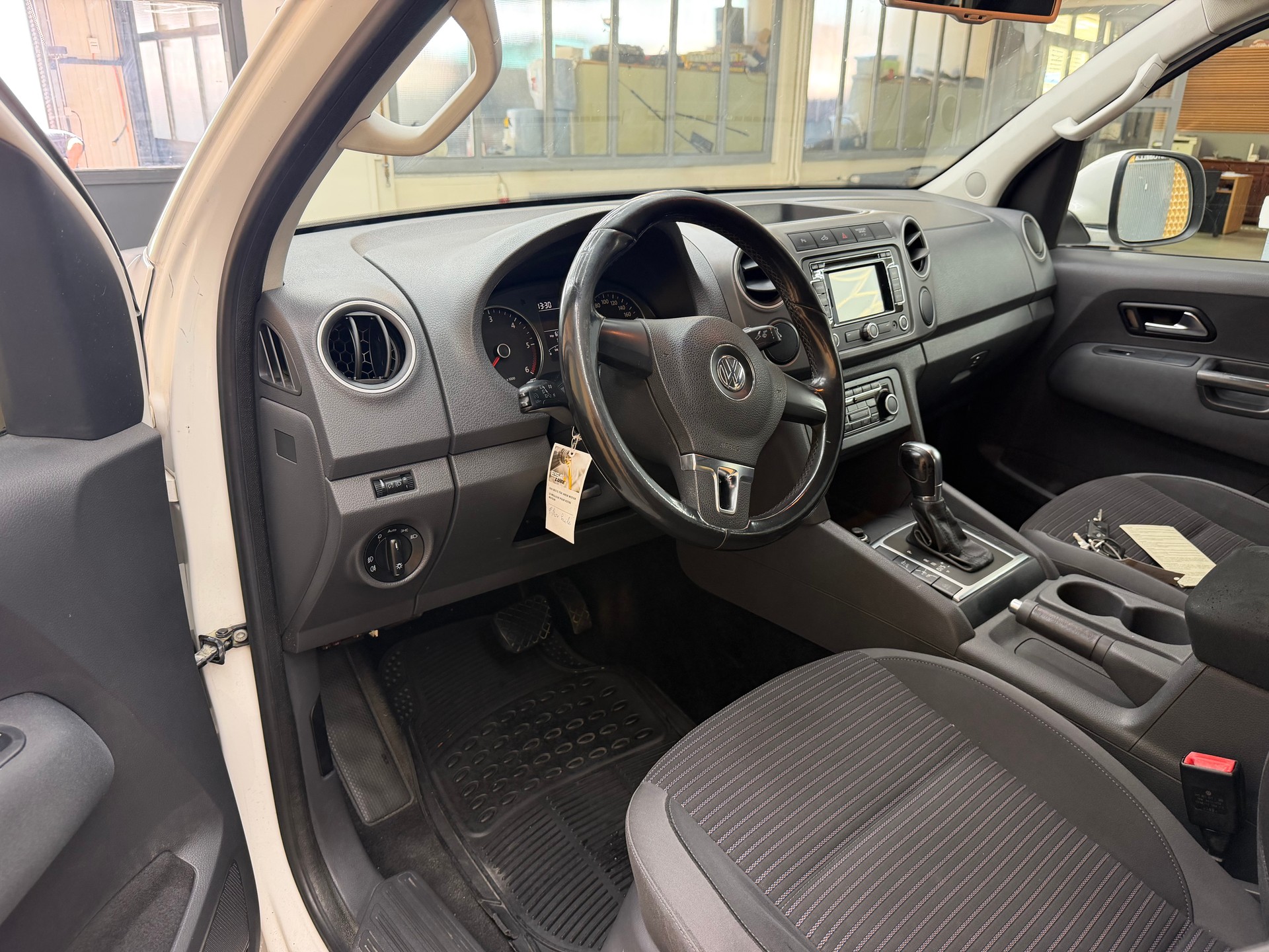 VW Amarok 2.0 BiTDI Startline 4Motion permanent A-image-5