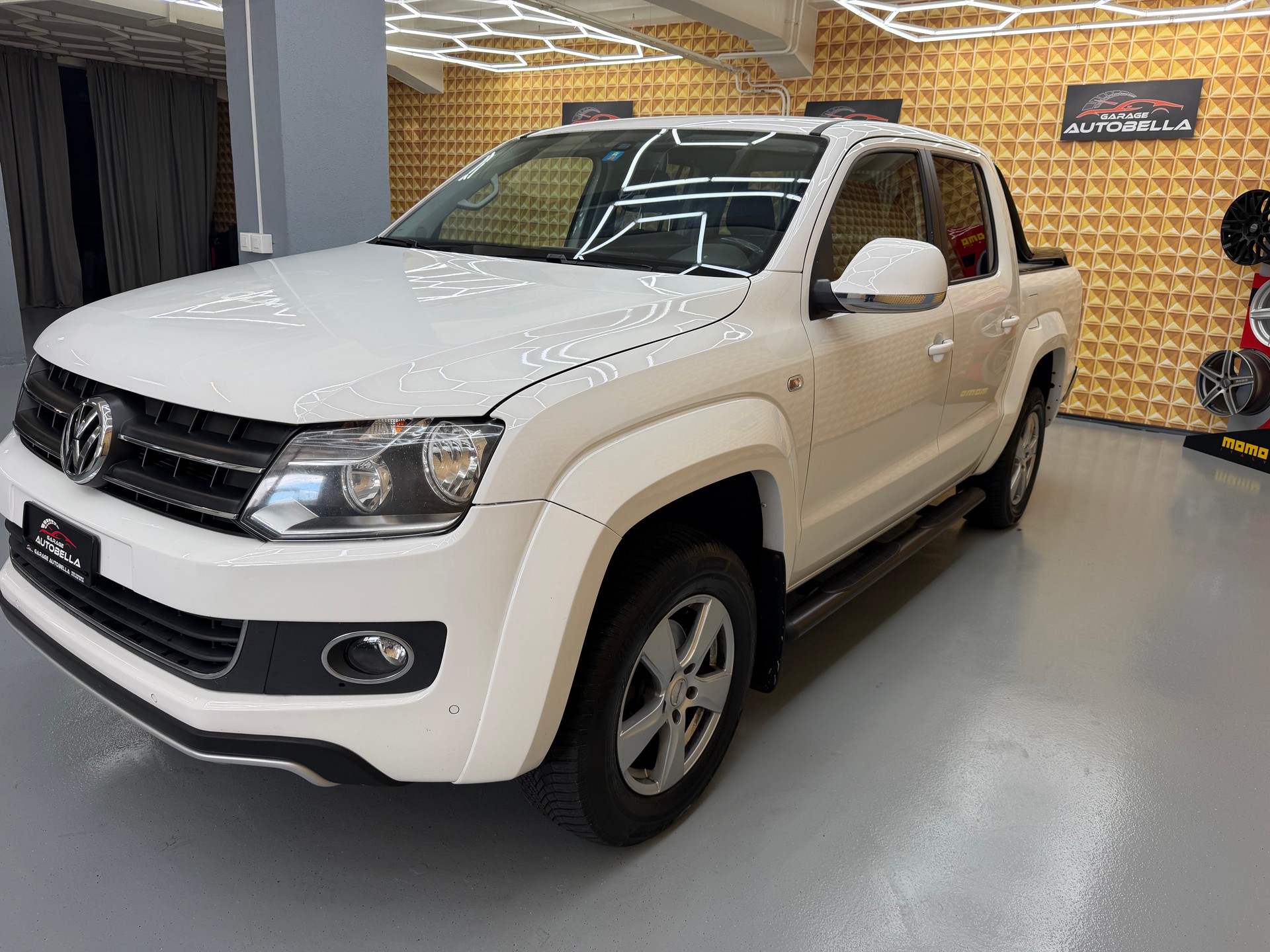 VW Amarok 2.0 BiTDI Startline 4Motion permanent A-image-1
