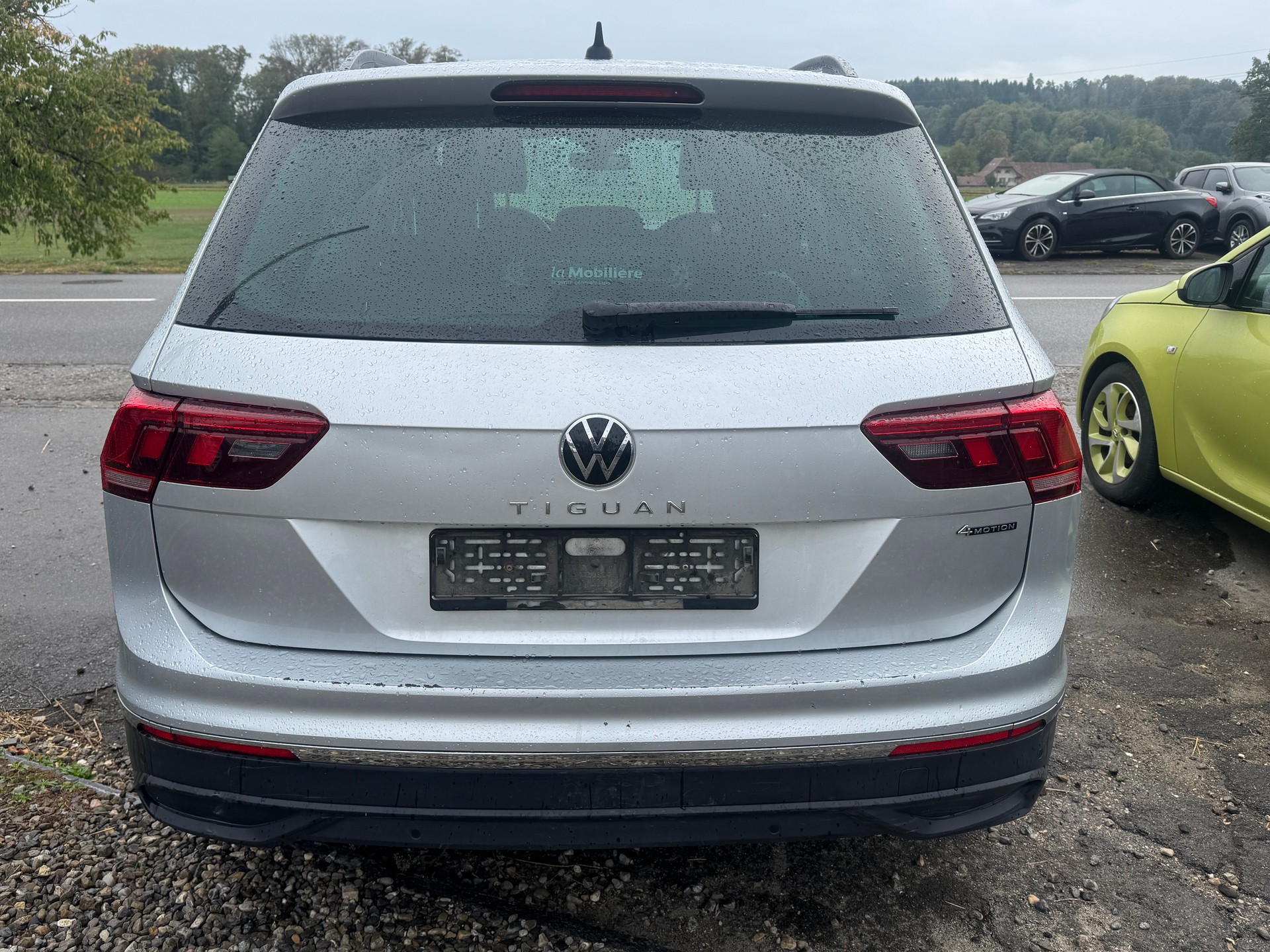 VW Tiguan 2.0 TDI SCR Life 4Motion DSG-image-3