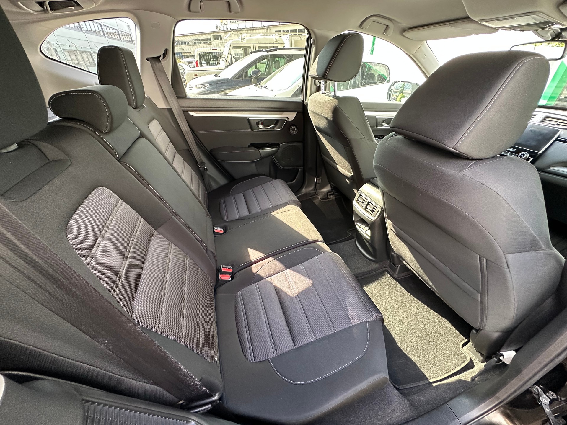 HONDA CR-V 2.0i MMD Hybrid Elegance 4WD Automatic-image-9