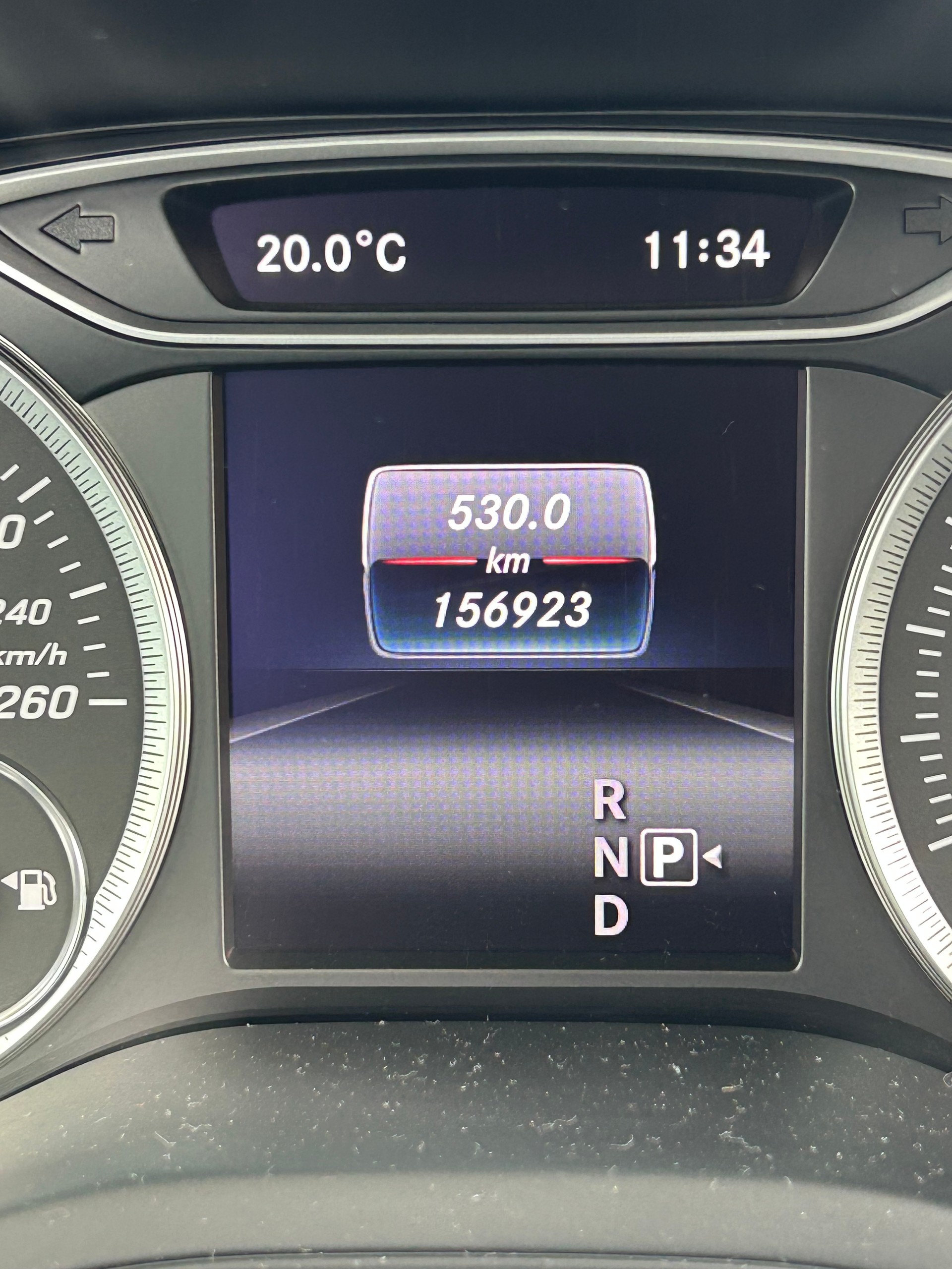 MERCEDES-BENZ B 180 Urban-image-4
