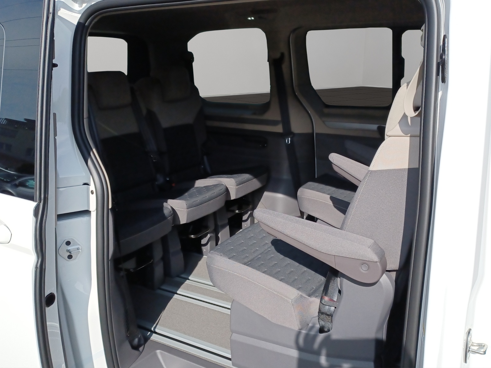 VW T 7 Multivan Life Edition 2.0 TSI DSG-image-15