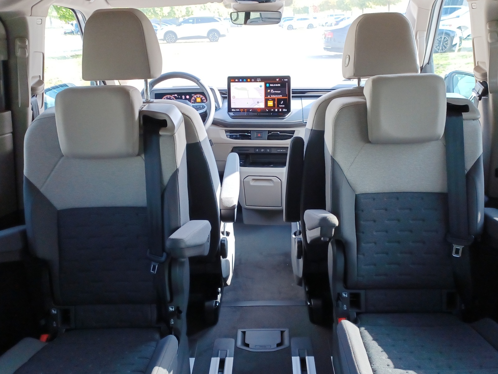 VW T 7 Multivan Life Edition 2.0 TSI DSG-image-12