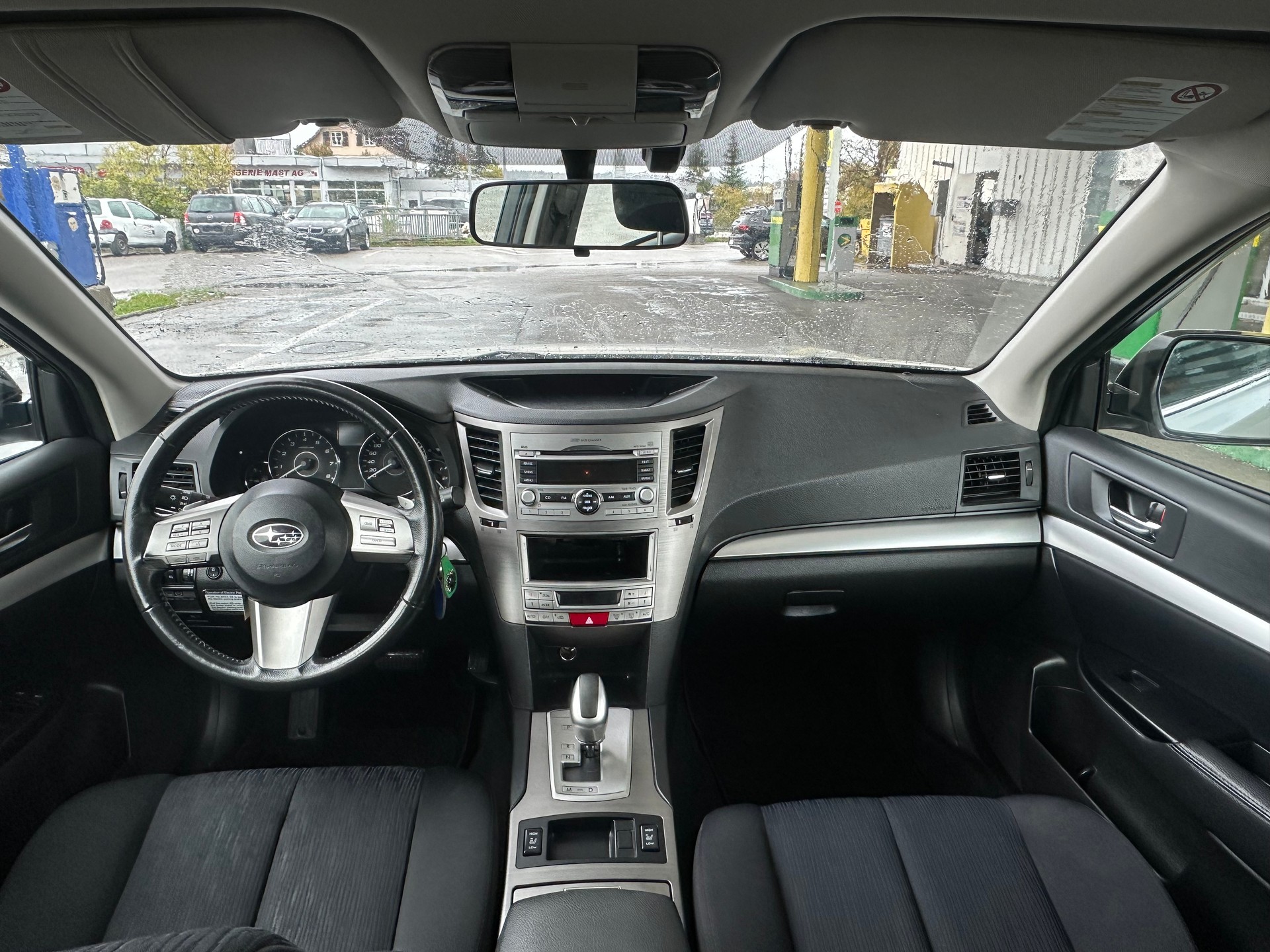 SUBARU Legacy 2.0i Swiss AWD Lineartronic-image-9