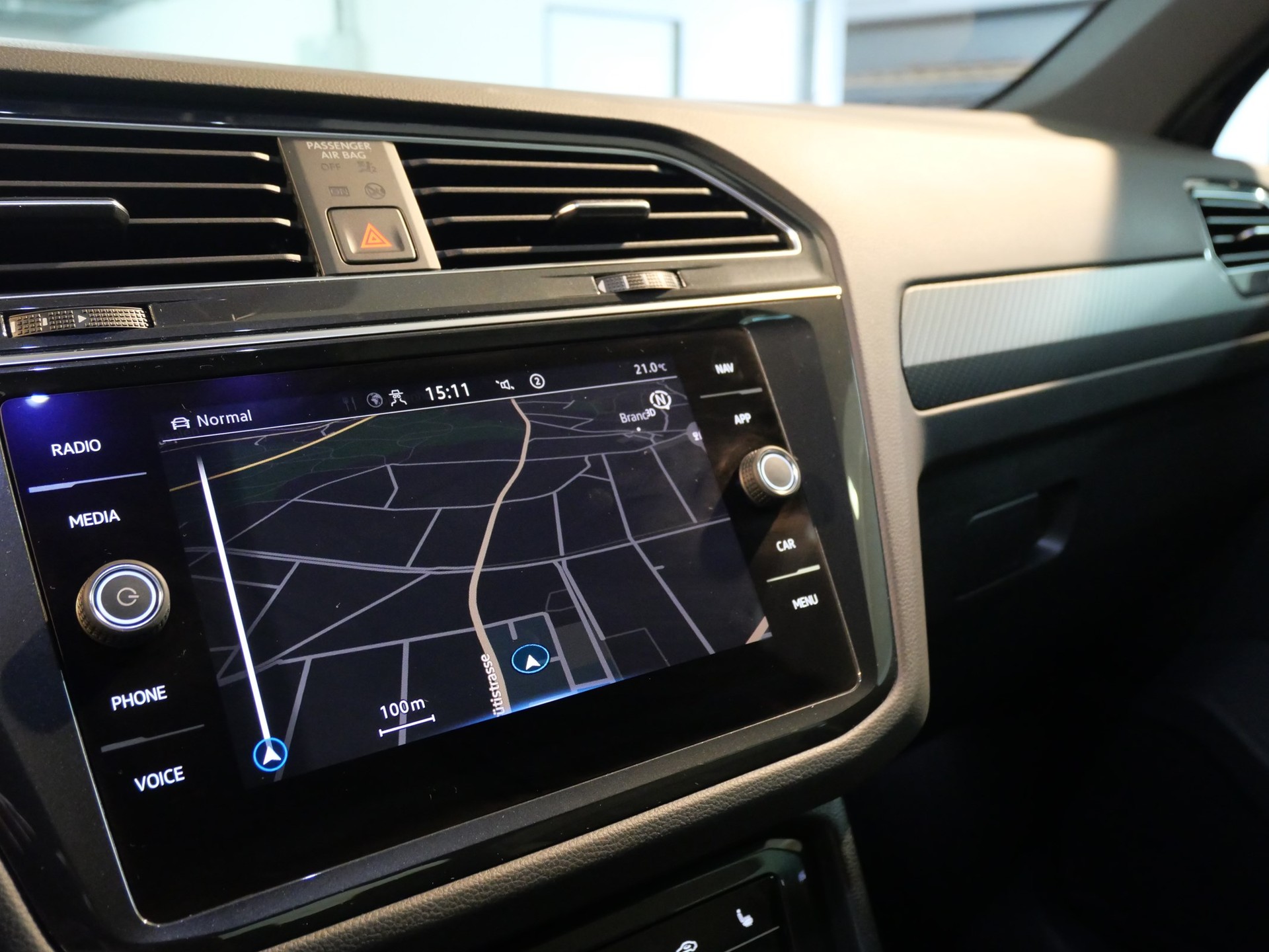 VW Tiguan 2.0TSI R-Line 4Motion DSG-image-22