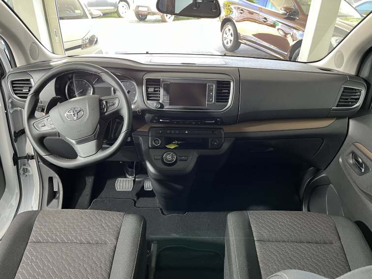TOYOTA PROACE Verso L2 2.0 D Trend-image-9