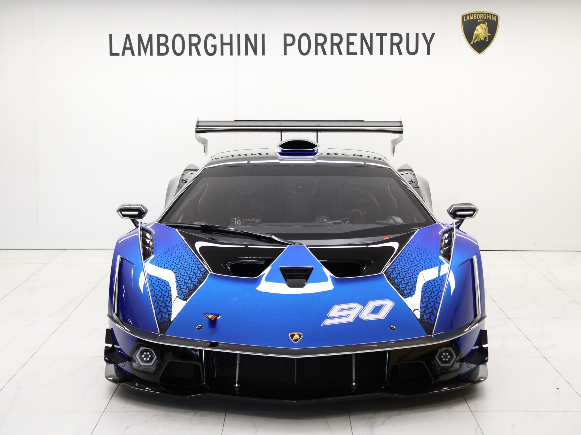 LAMBORGHINI SCV12-image-4