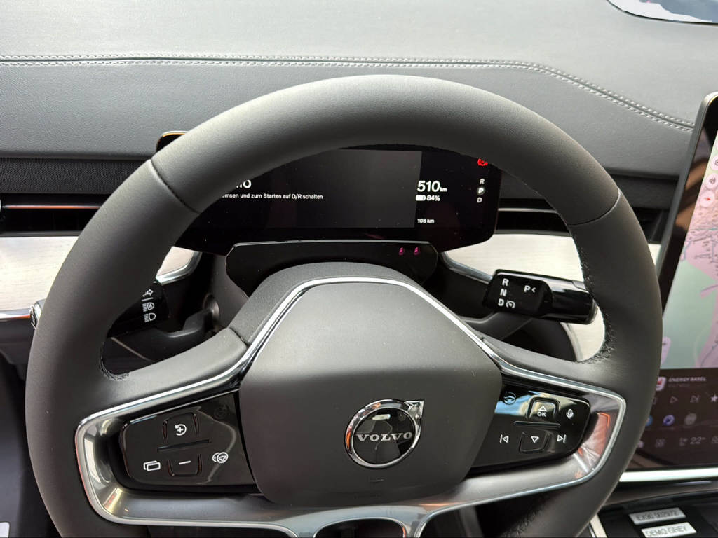 VOLVO EX 90 Twin Performance Ultra AWDD-image-10