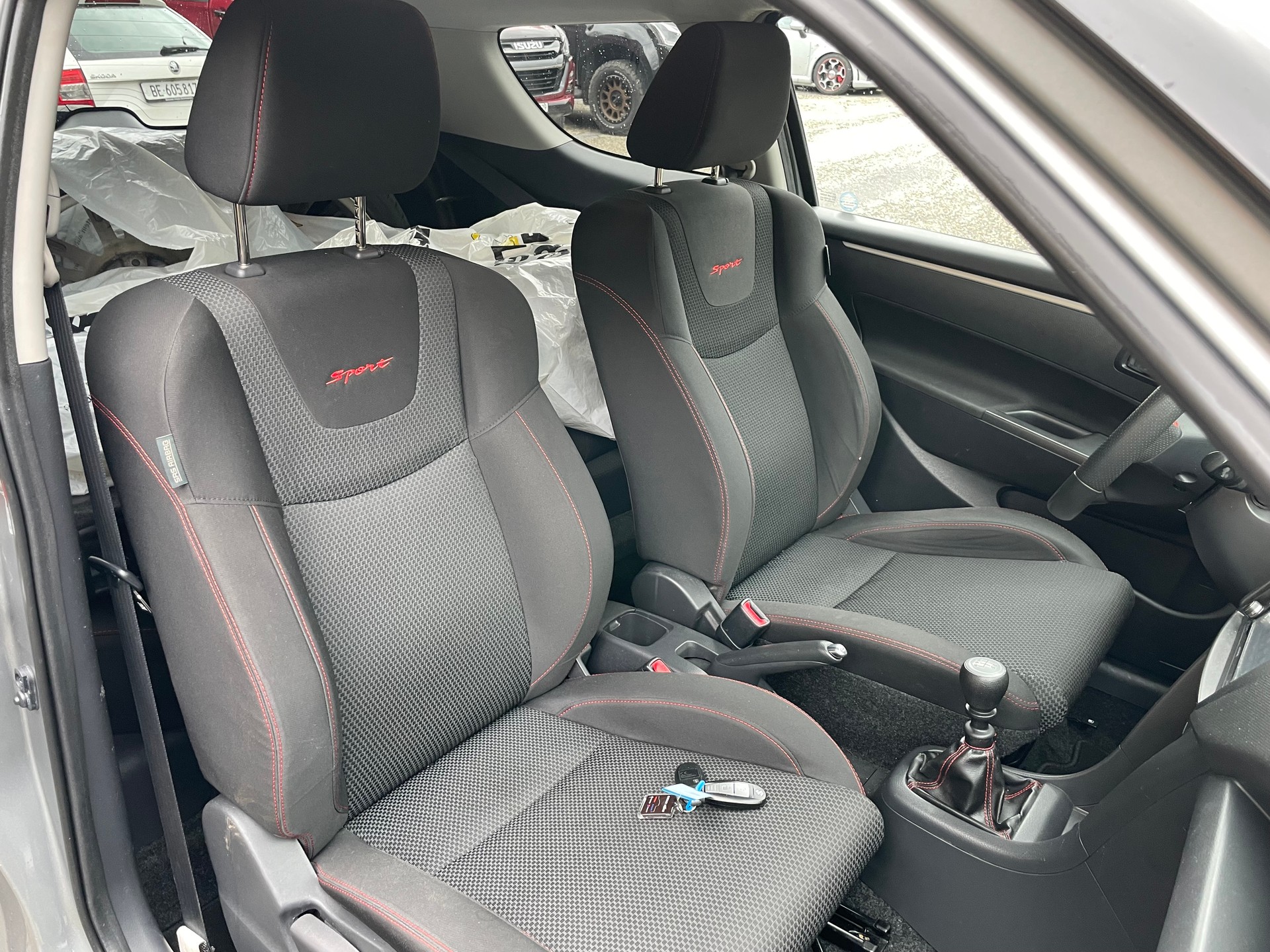 SUZUKI Swift 1.6i 16V Sport Sergio Cellano-image-7