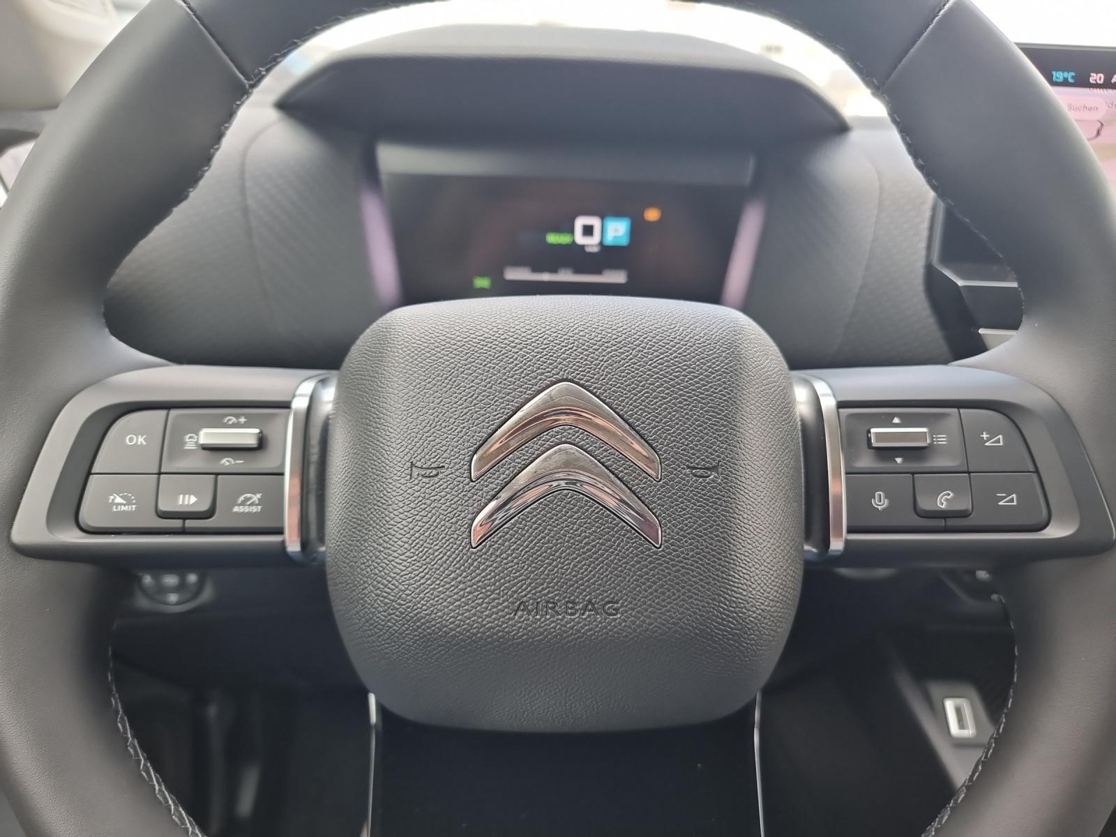 CITROEN e-C4 X Shine-image-16